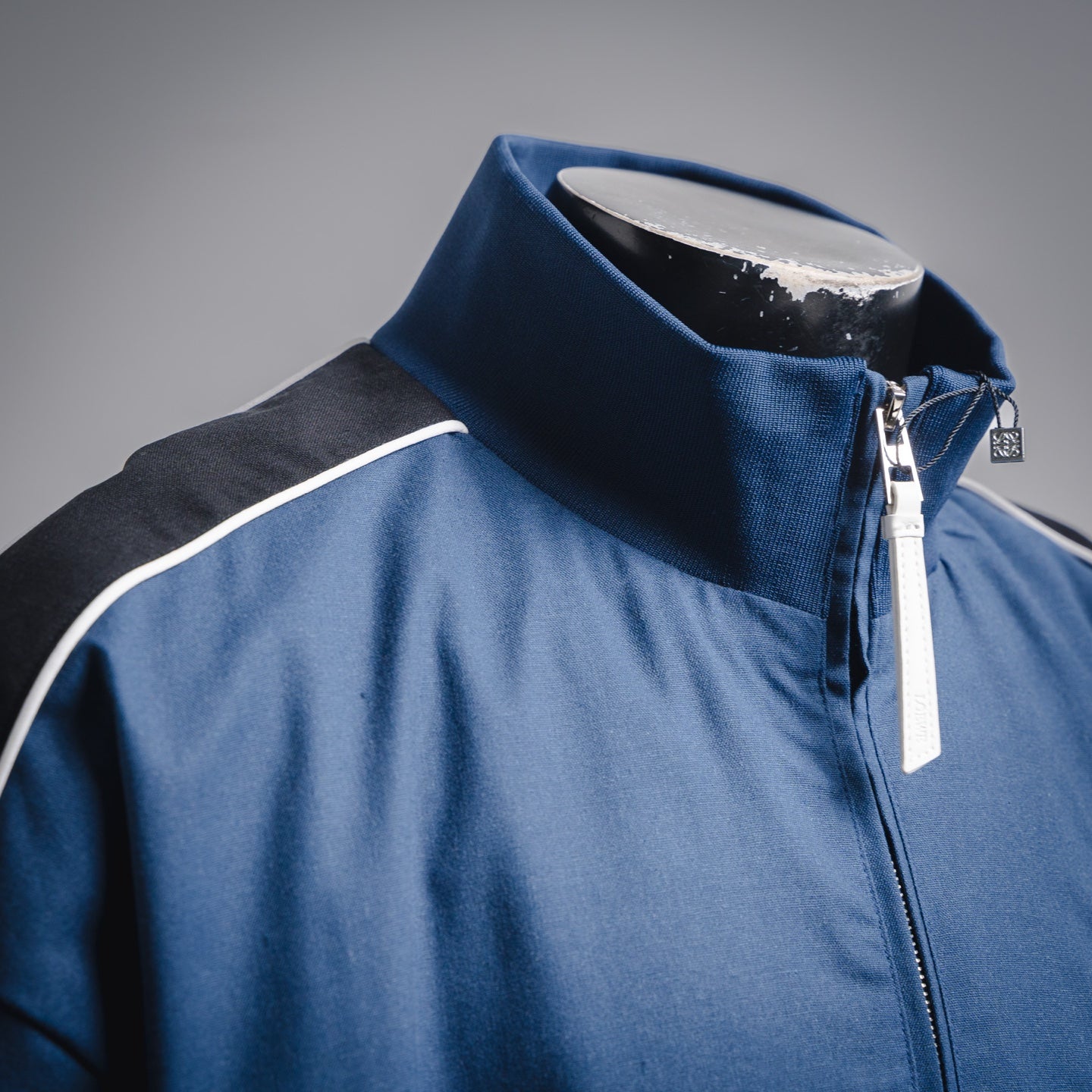 Loe 2f5w embroidered jacket