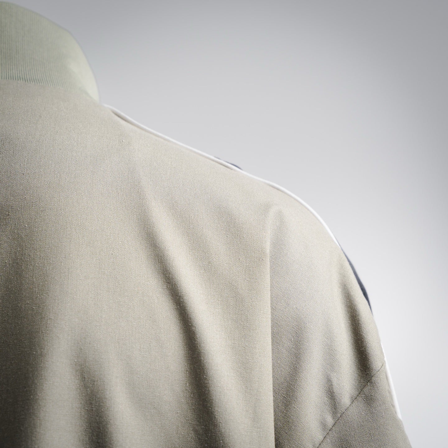 Loe 2f5w embroidered jacket