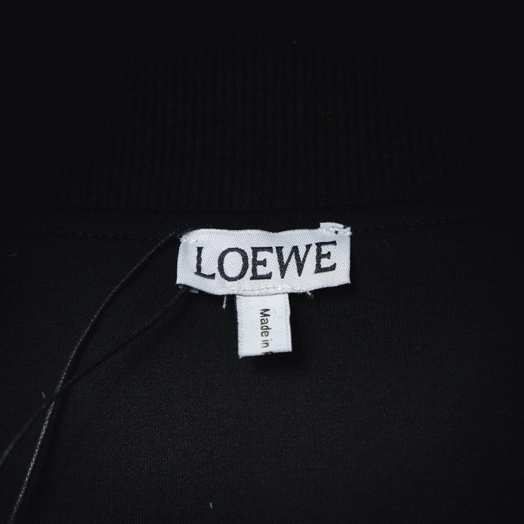 Loe 25fw embroidered jacket