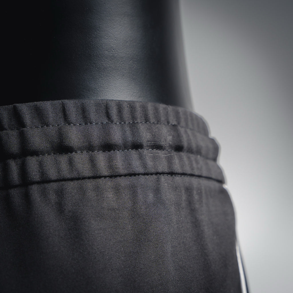 Loe 25fw embroidered pants