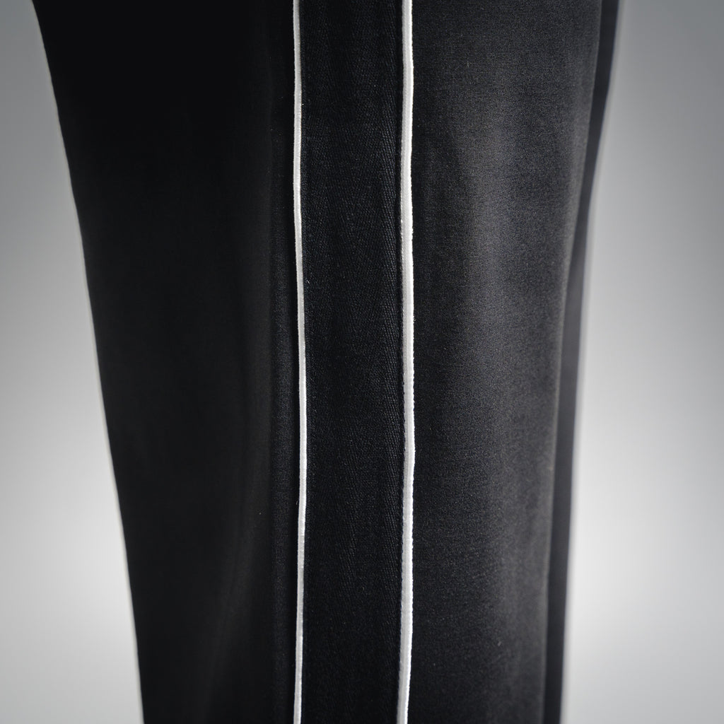 Loe 25fw embroidered pants