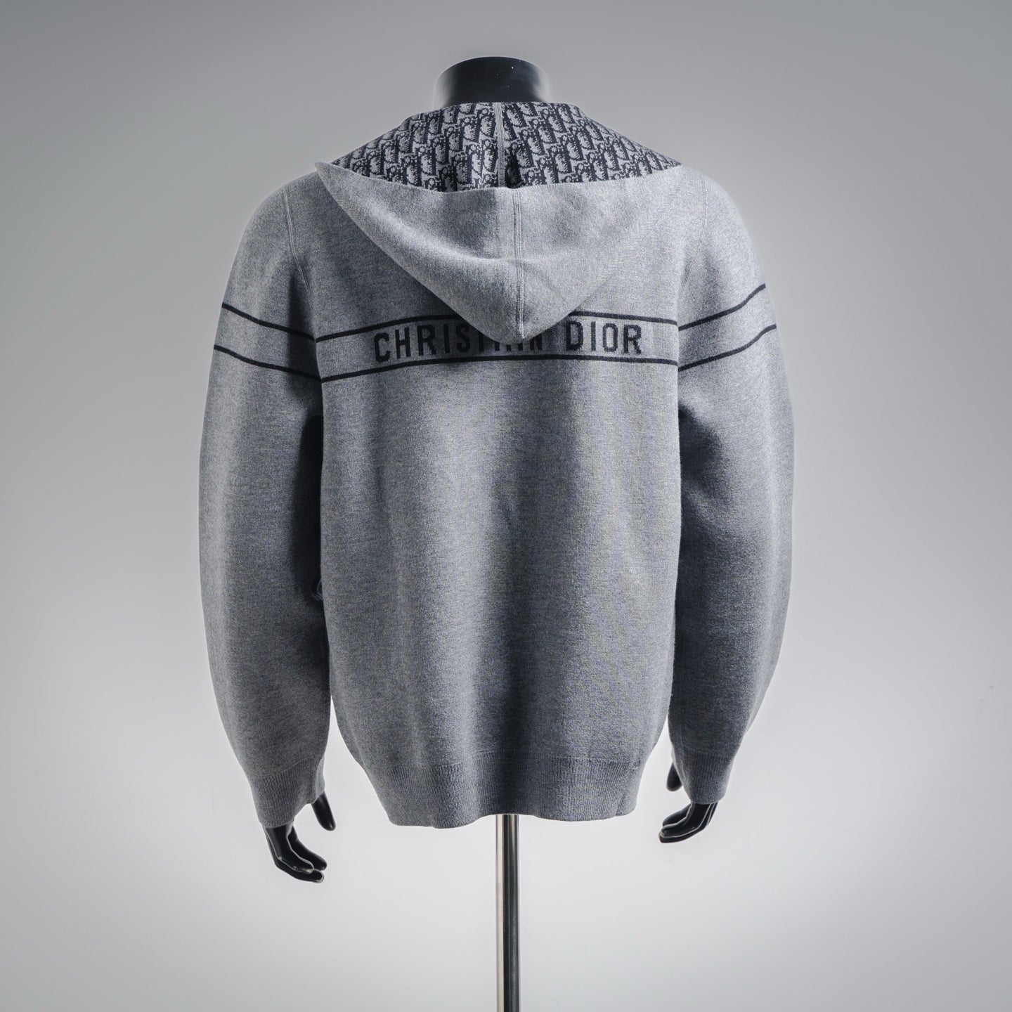 CD 25fw reversible jacket