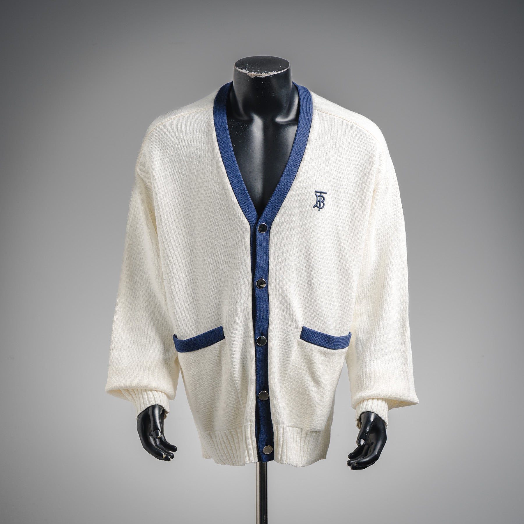 Burbery 25fw leisure cardigan