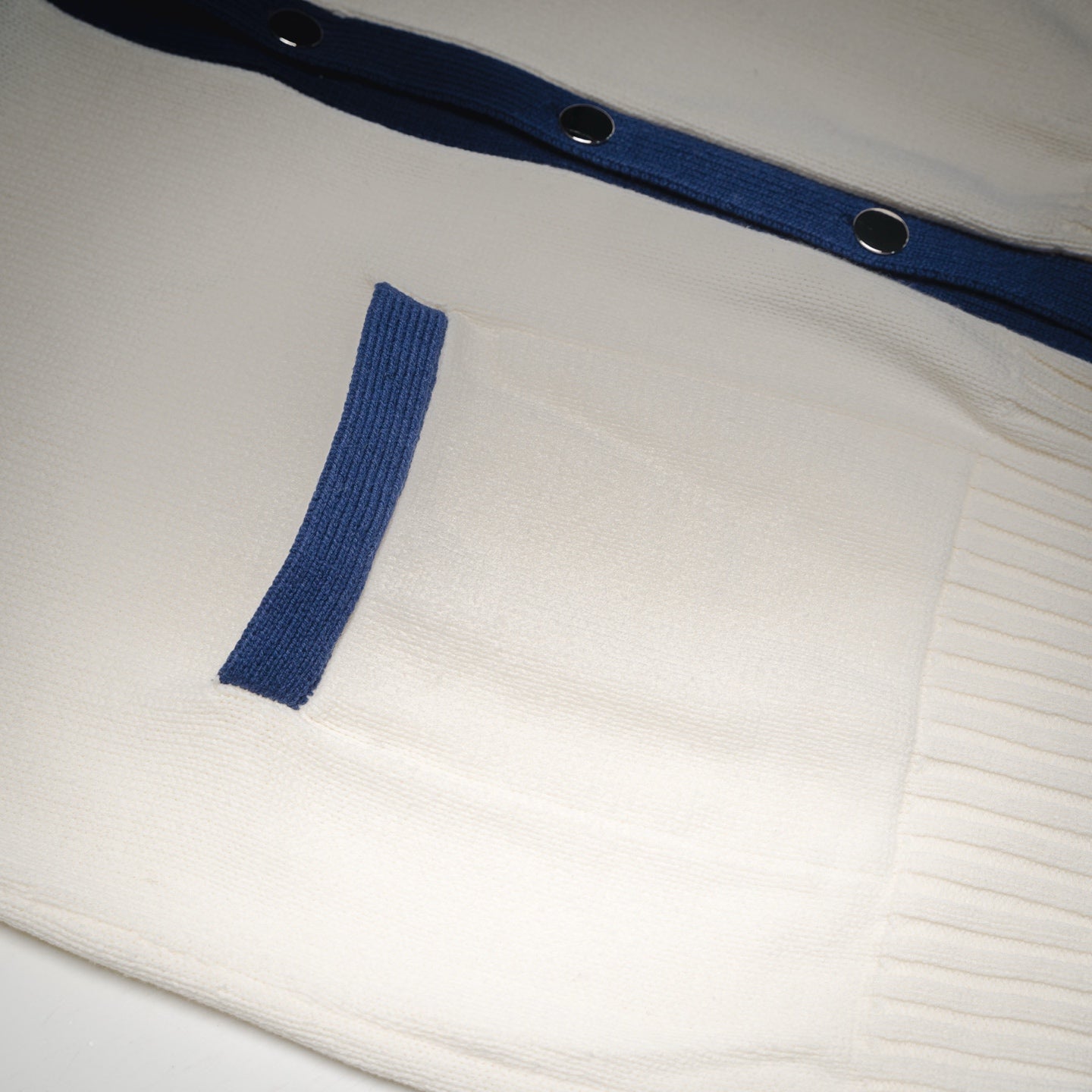 Burbery 25fw leisure cardigan