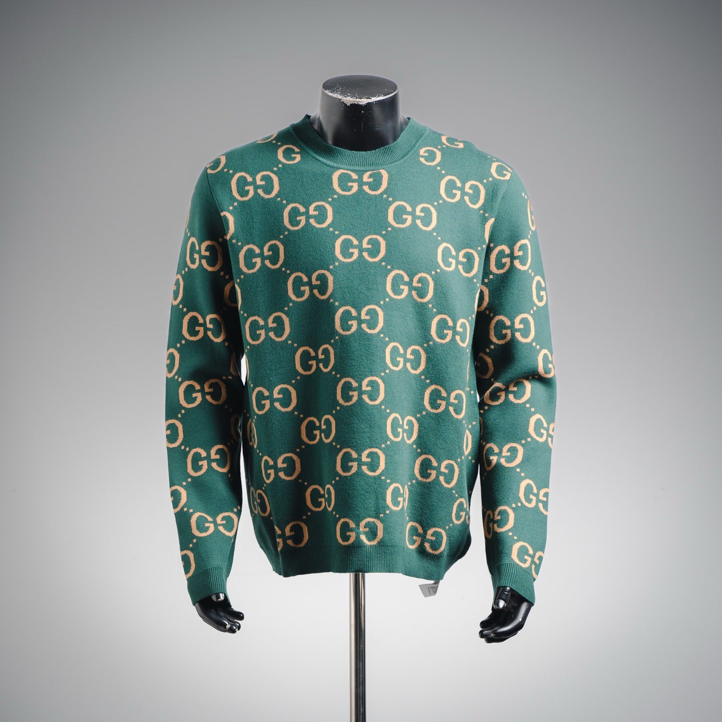 Guc 25fw embroidered sweater