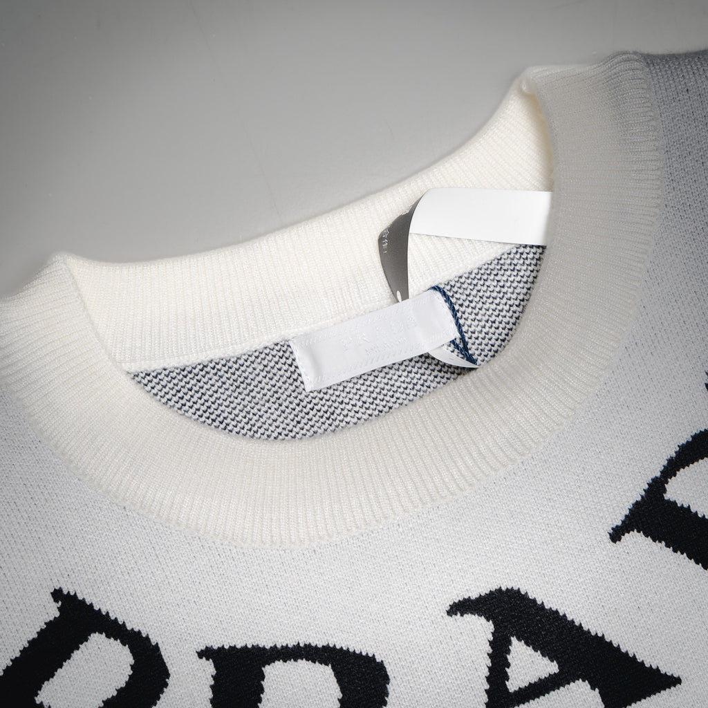 Pra 25fw knitted sweater
