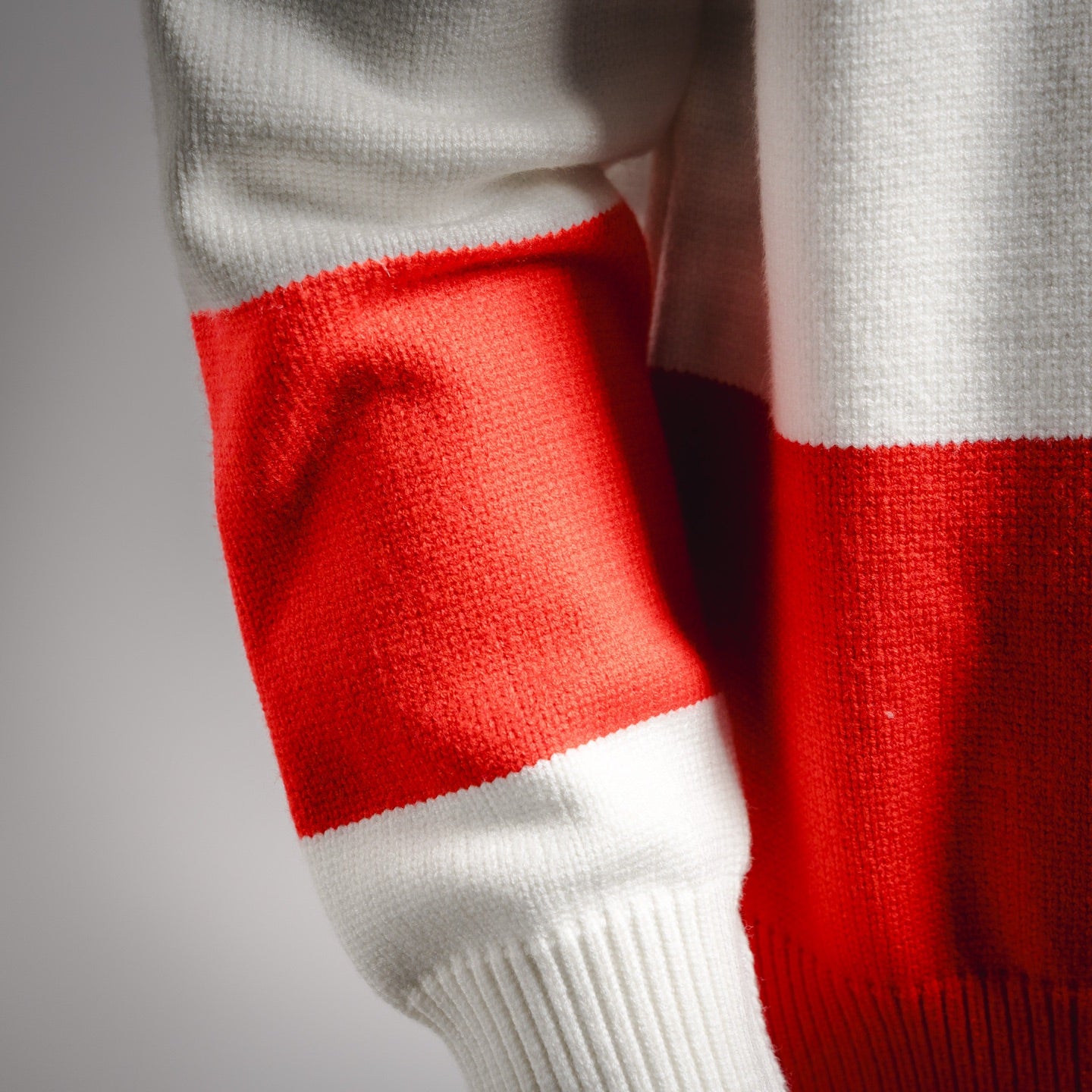 Thom 25fw all-match sweater