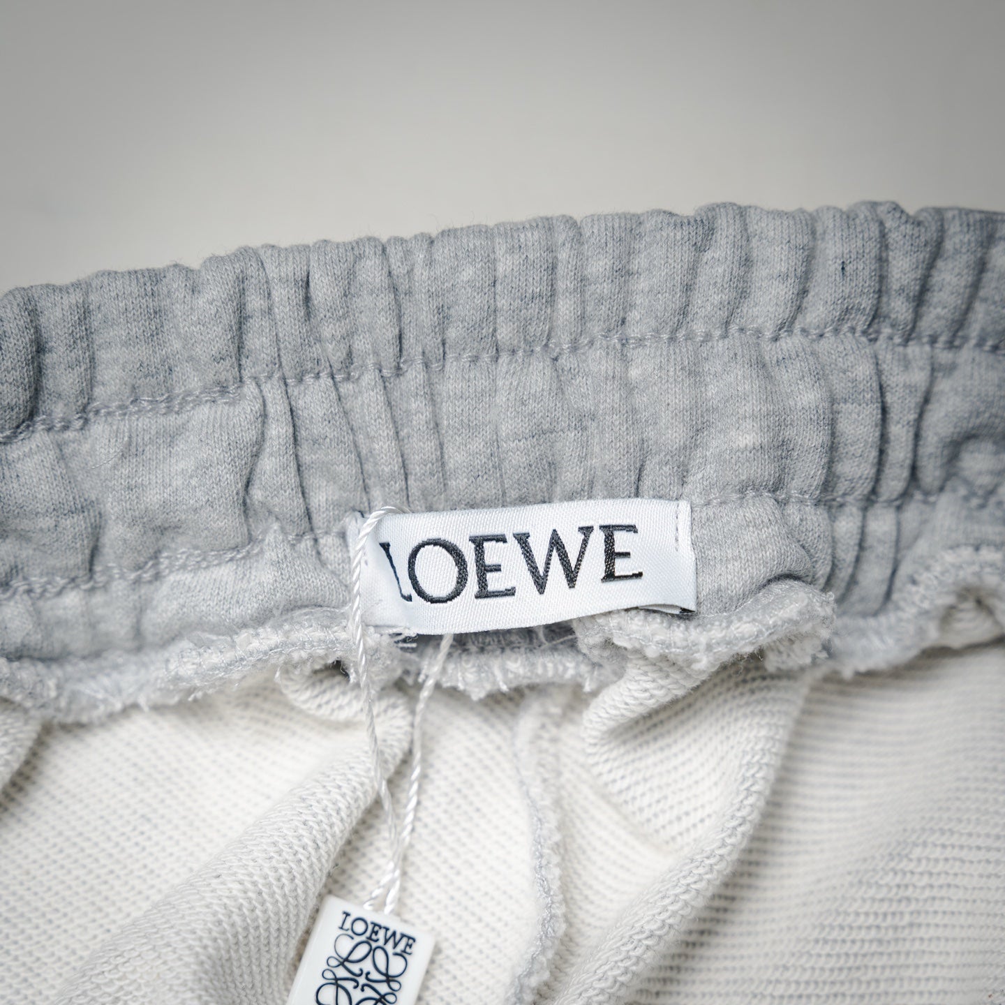 Loe 25fw printed pants