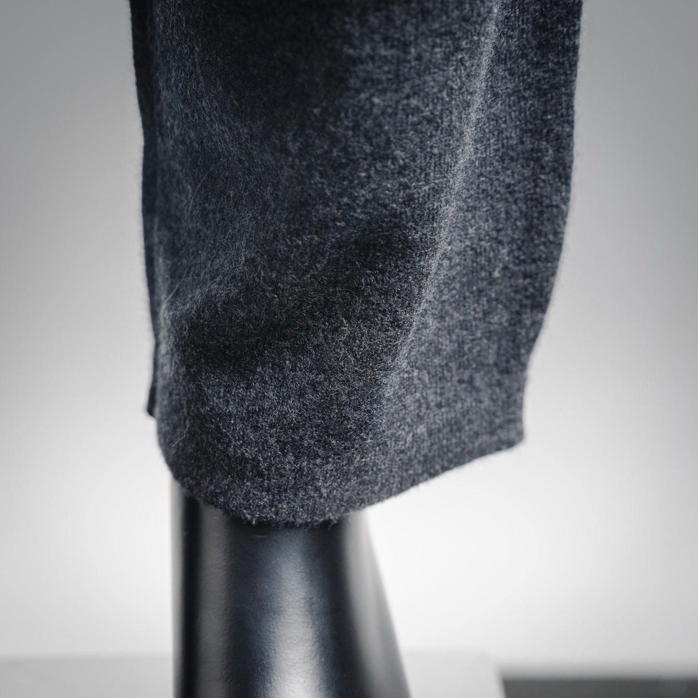 Loro 25fw wool pants