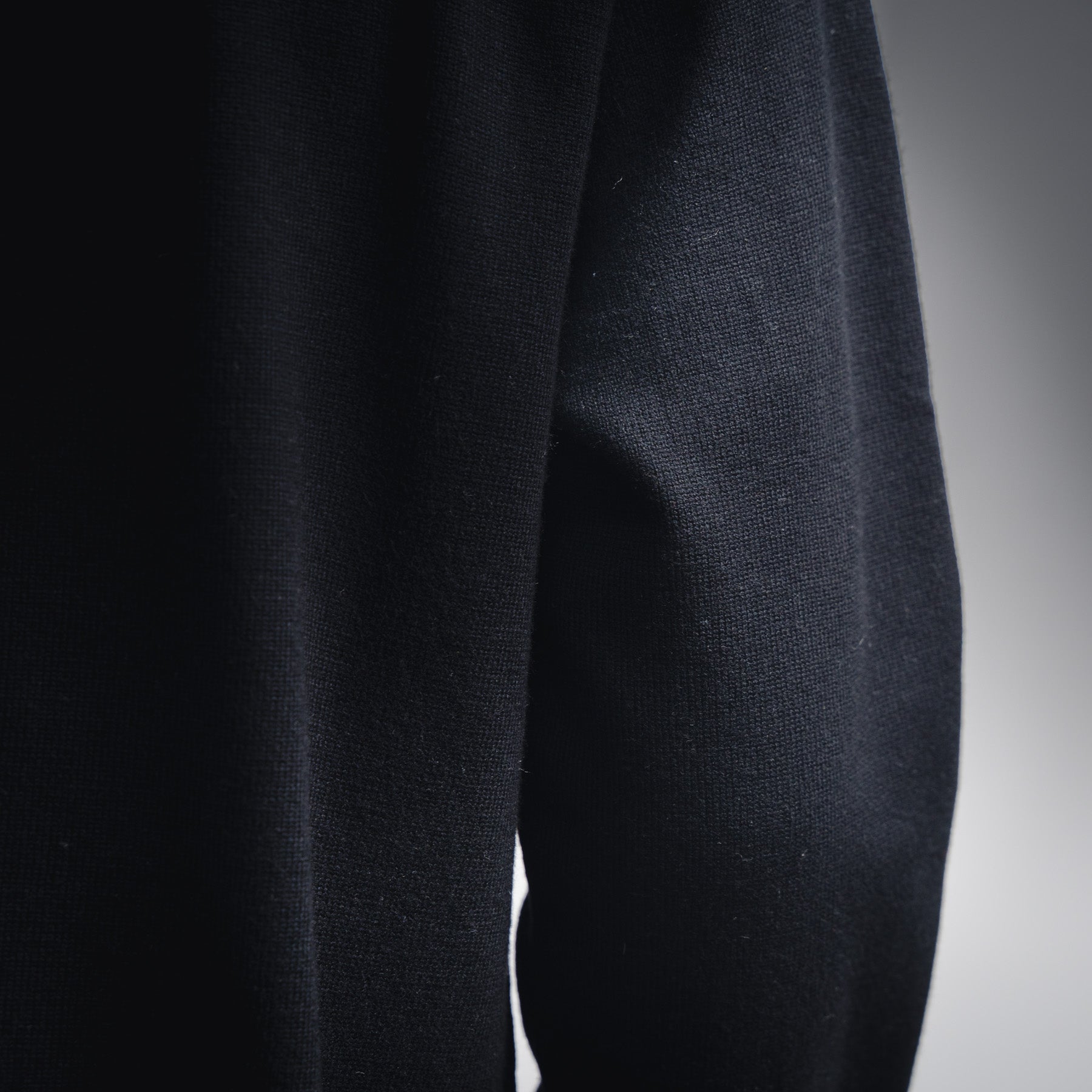 CD 25fw embroidered sweater