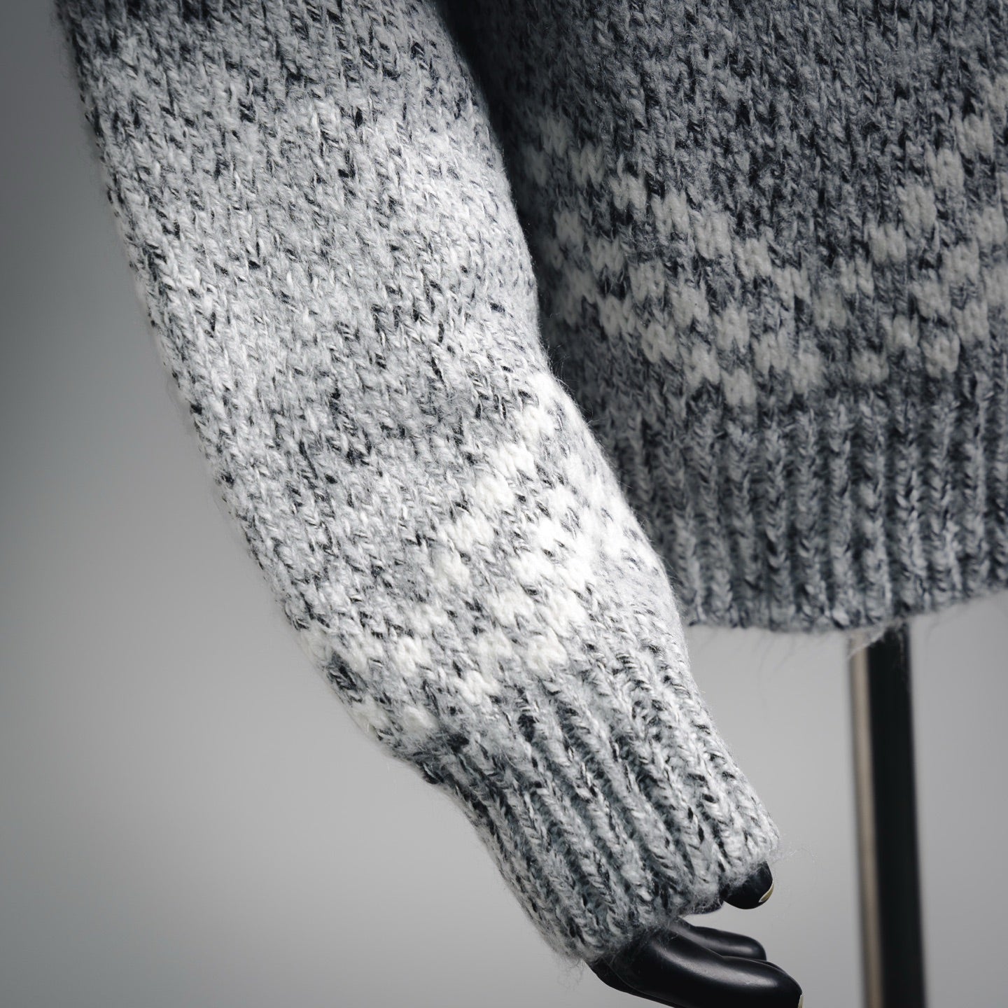 Louis 25fw knitted cardigan