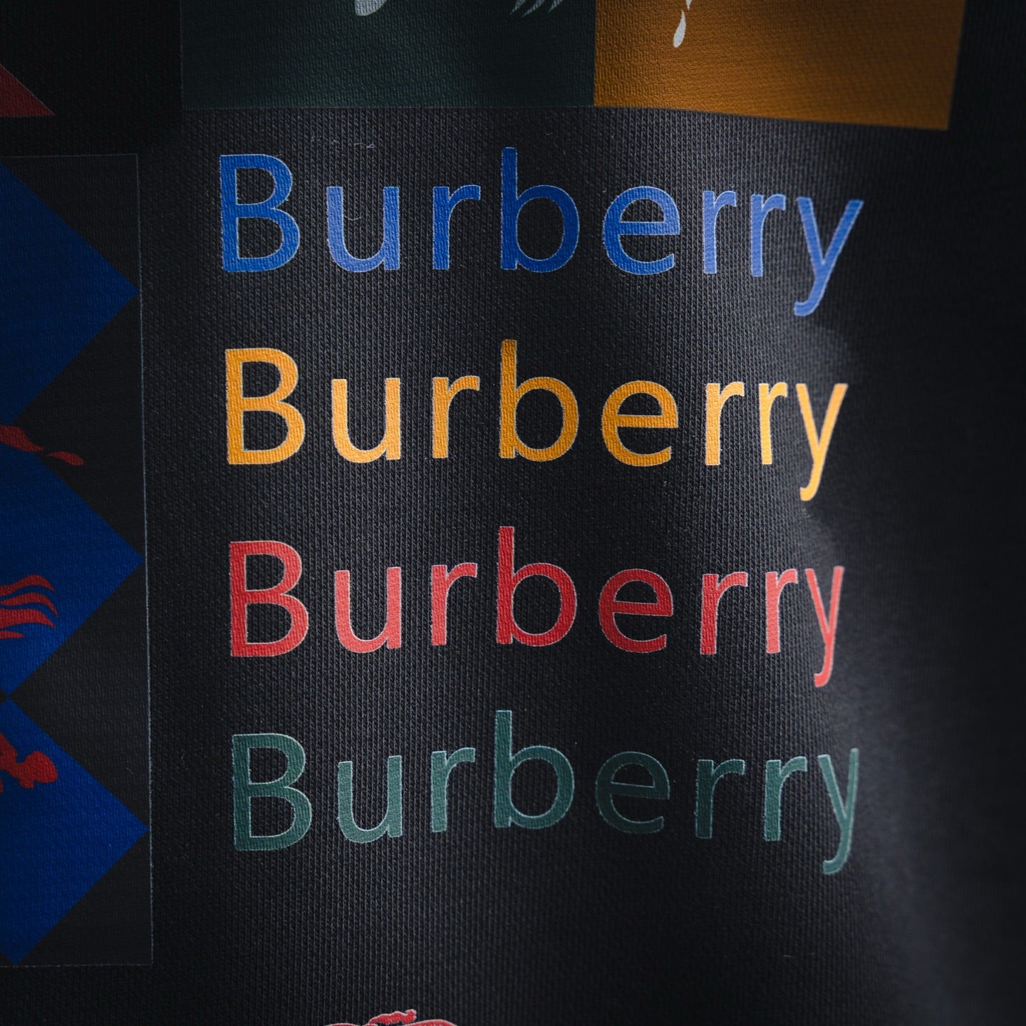 Burbery 25fw printed shirt