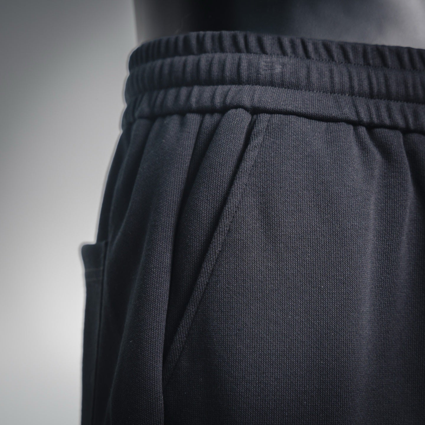 Loe 25fw printed pants