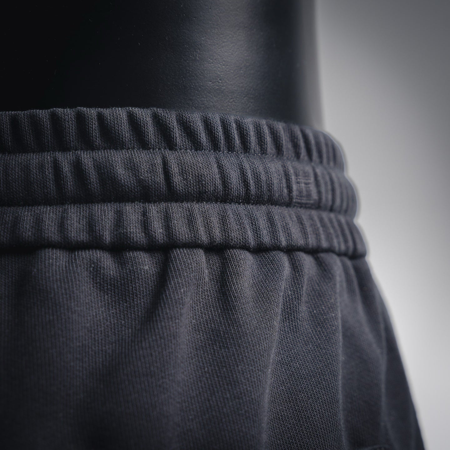 Loe 25fw printed pants