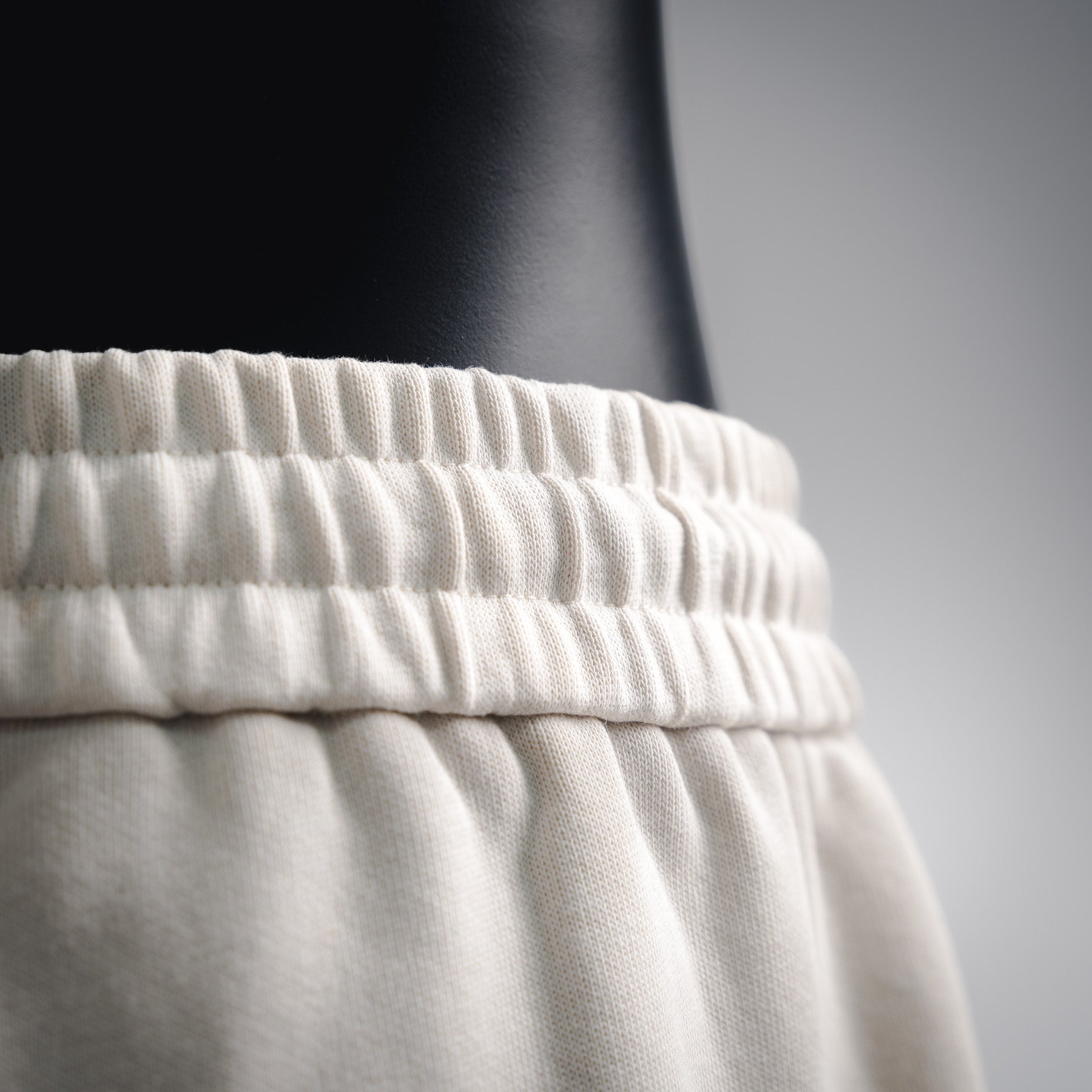 Loe 25fw printed pants