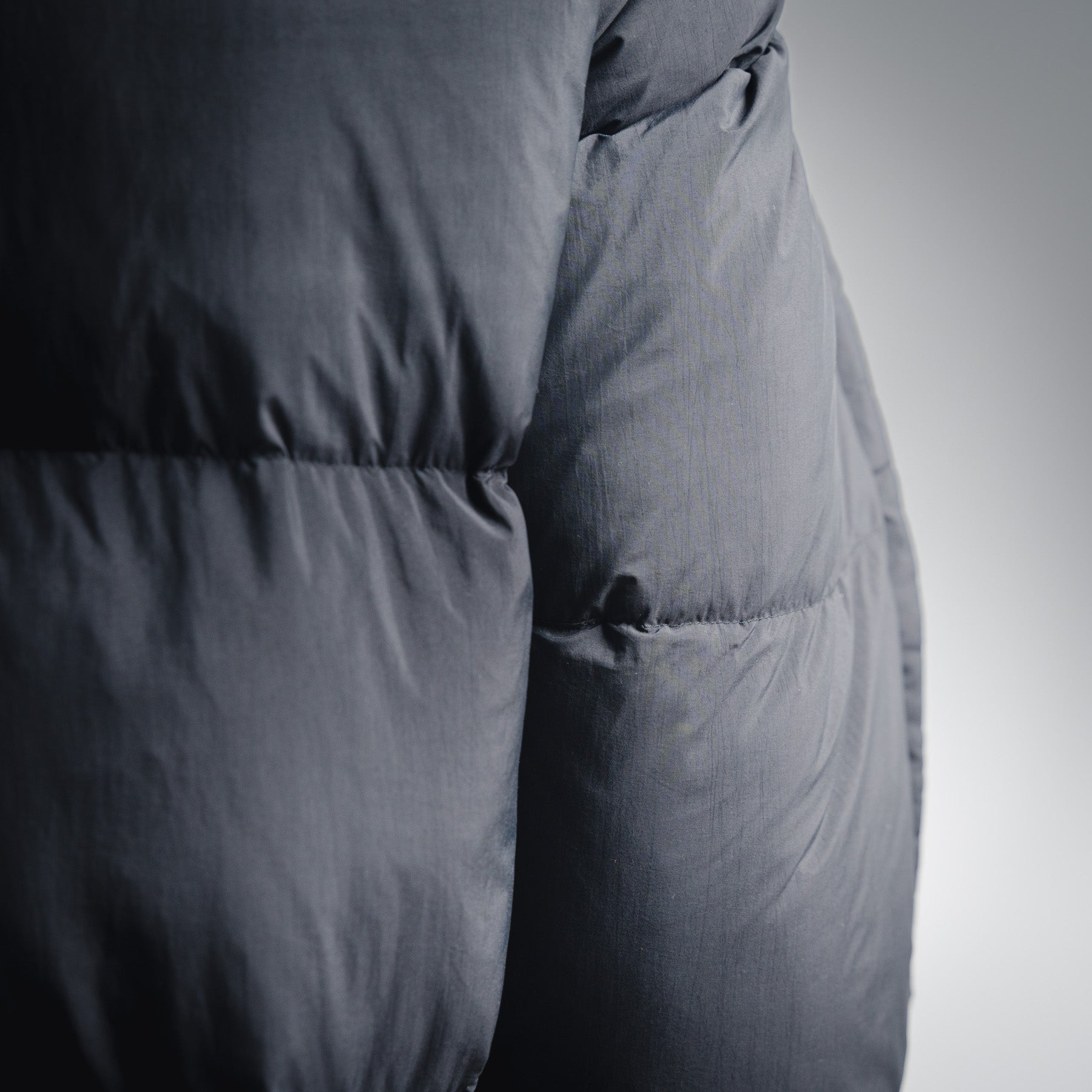 Mon 25fw down jacket