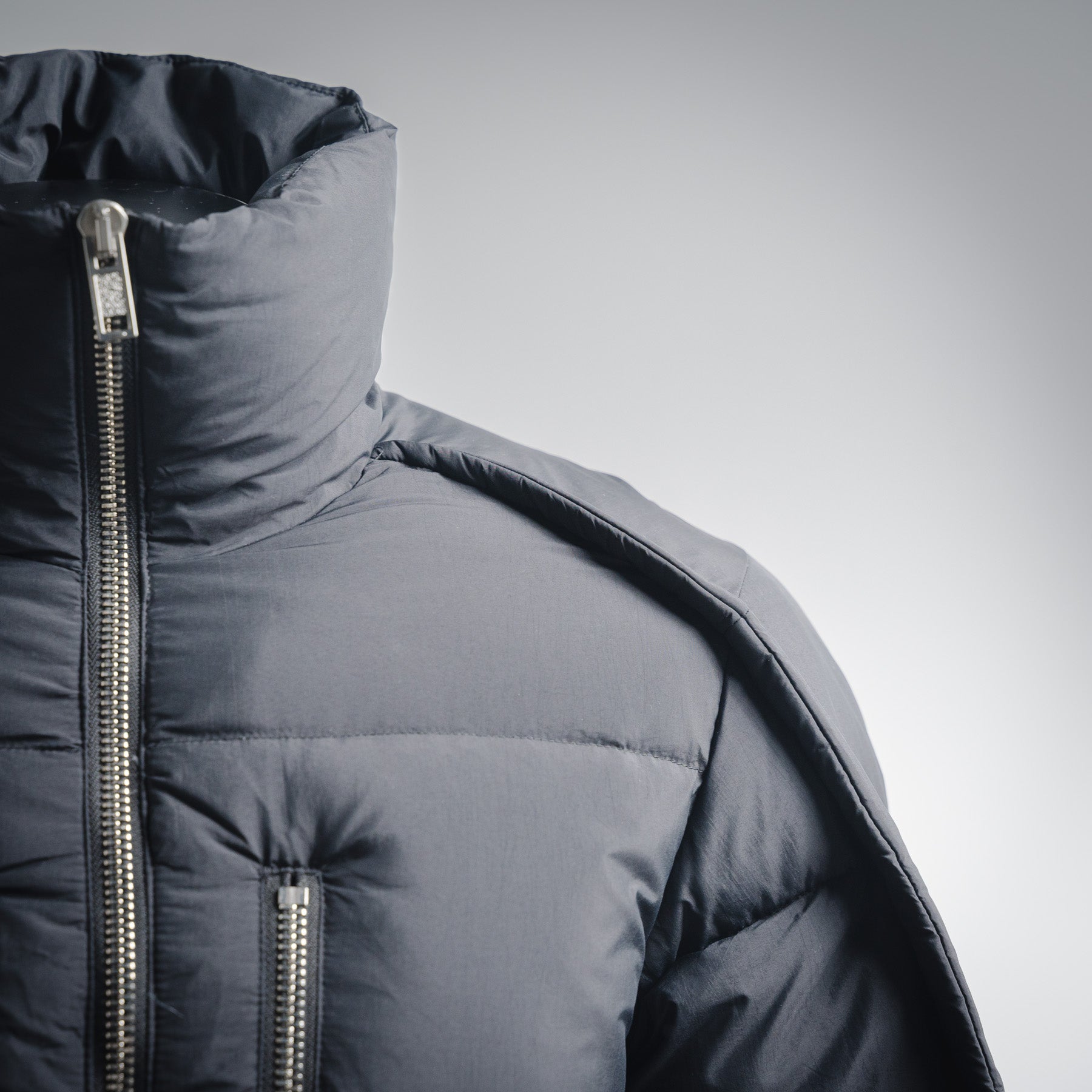Mon 25fw down jacket