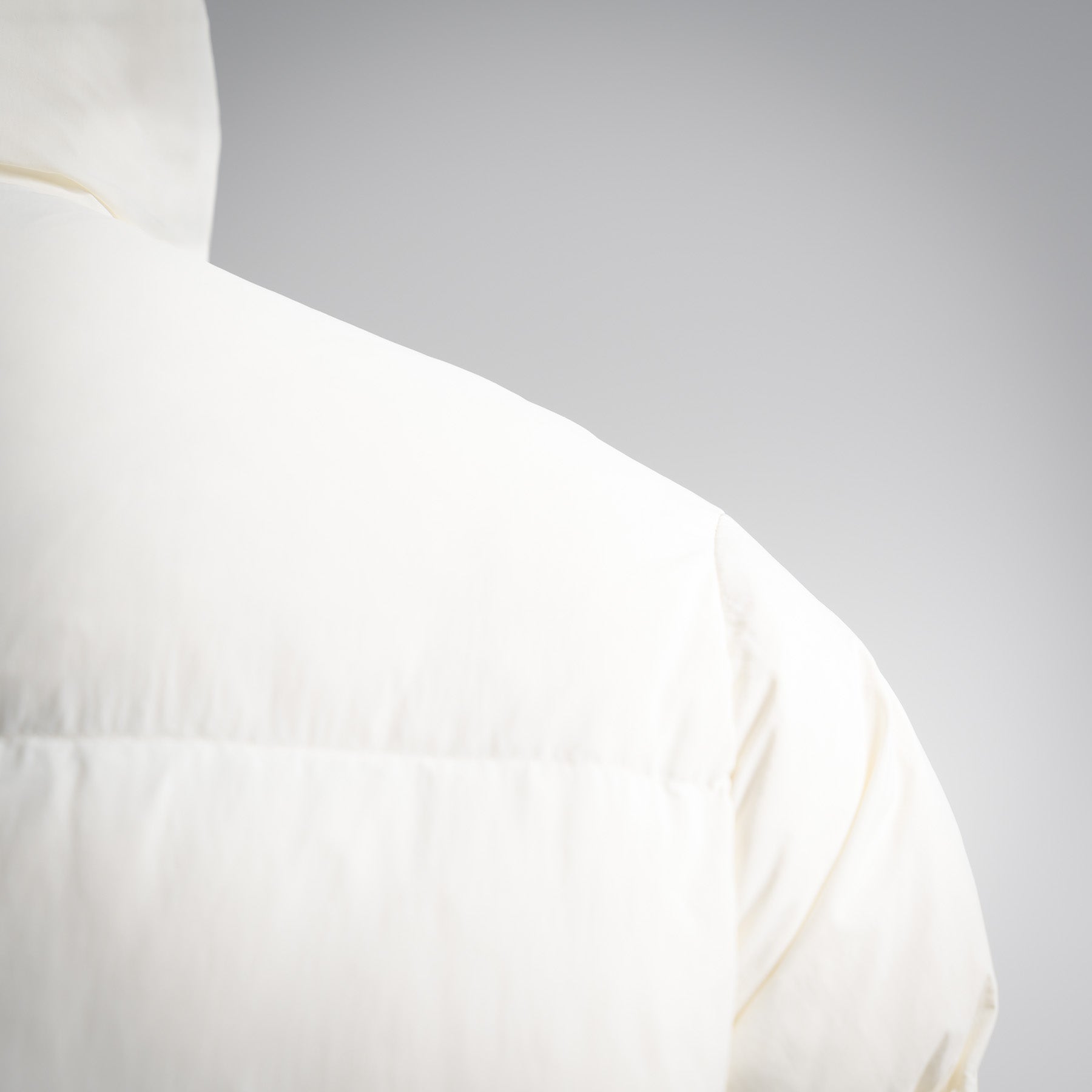 Mon 25fw down jacket