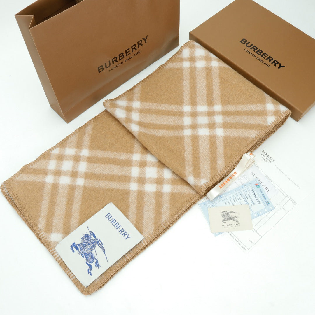 Burbery 25fw all-match scarf
