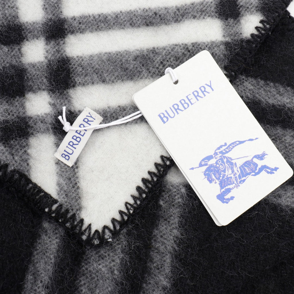 Burbery 25fw leisure scarf
