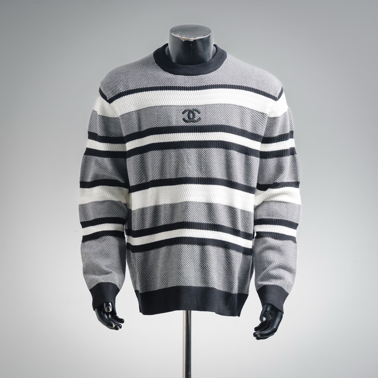 Chan 25fw knitted sweater