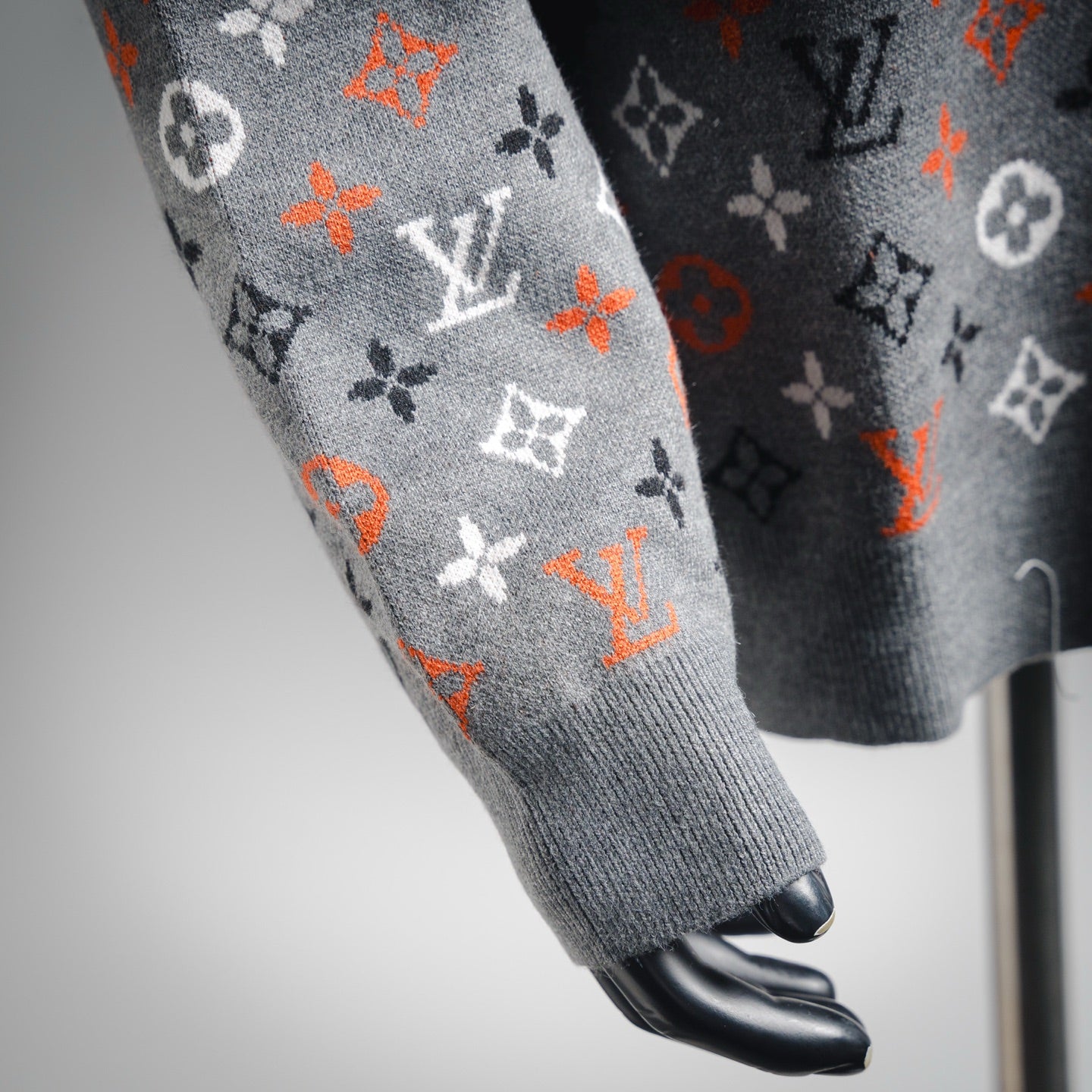 Louis 25fw knitted sweater