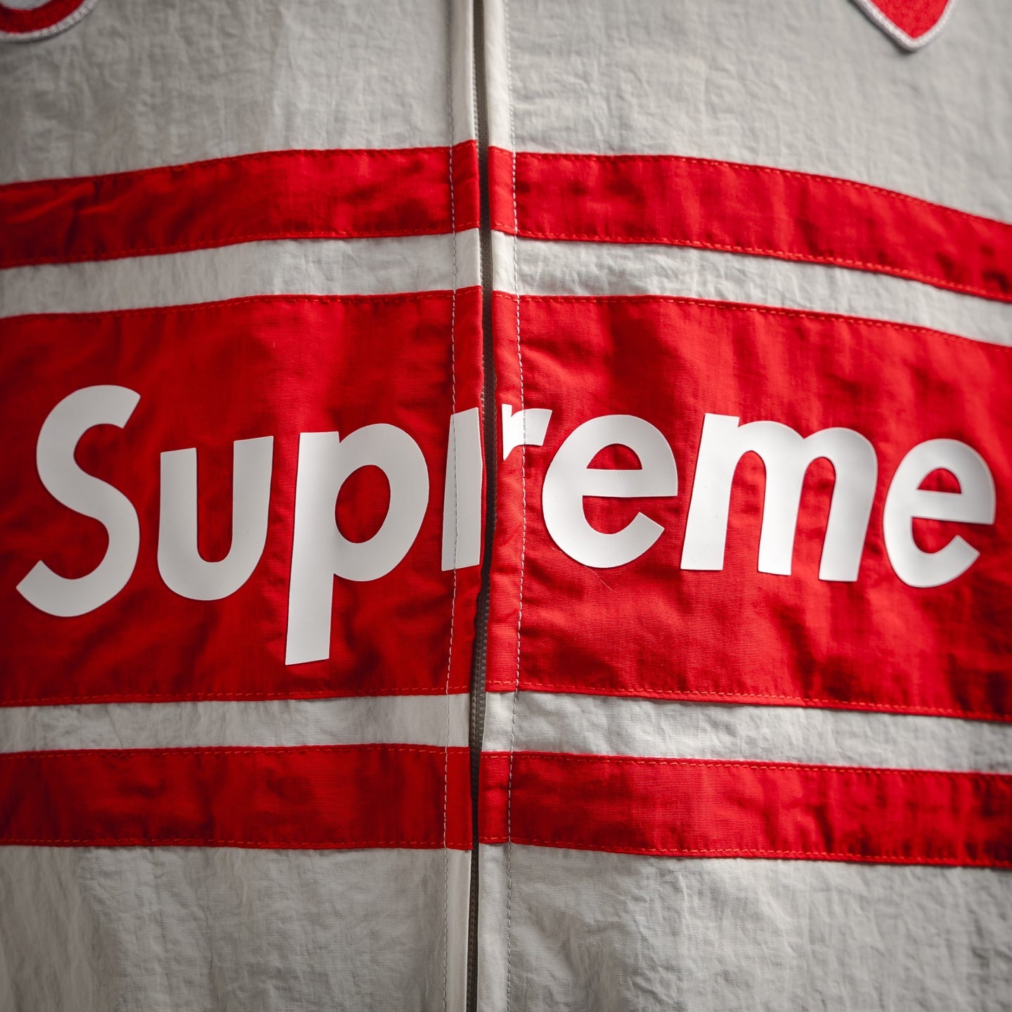 Supre 25fw printed jacket