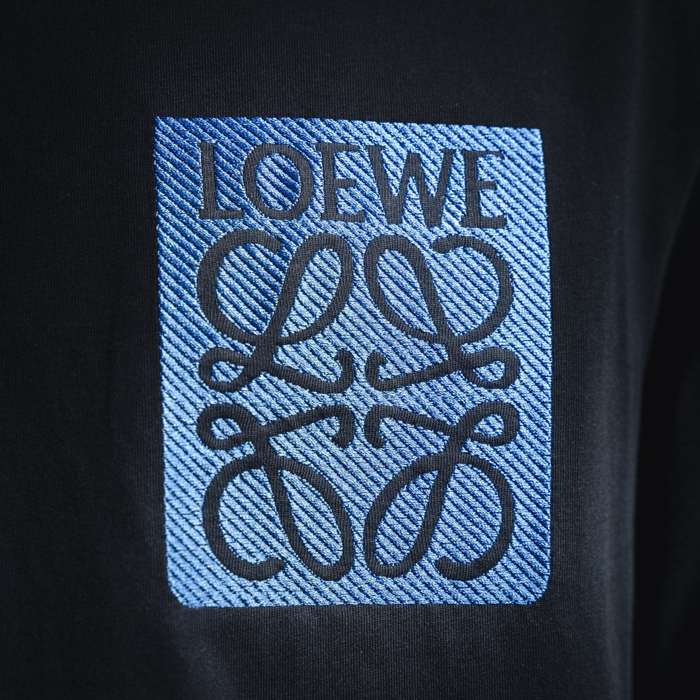 Loe 25fw embroidered shirt