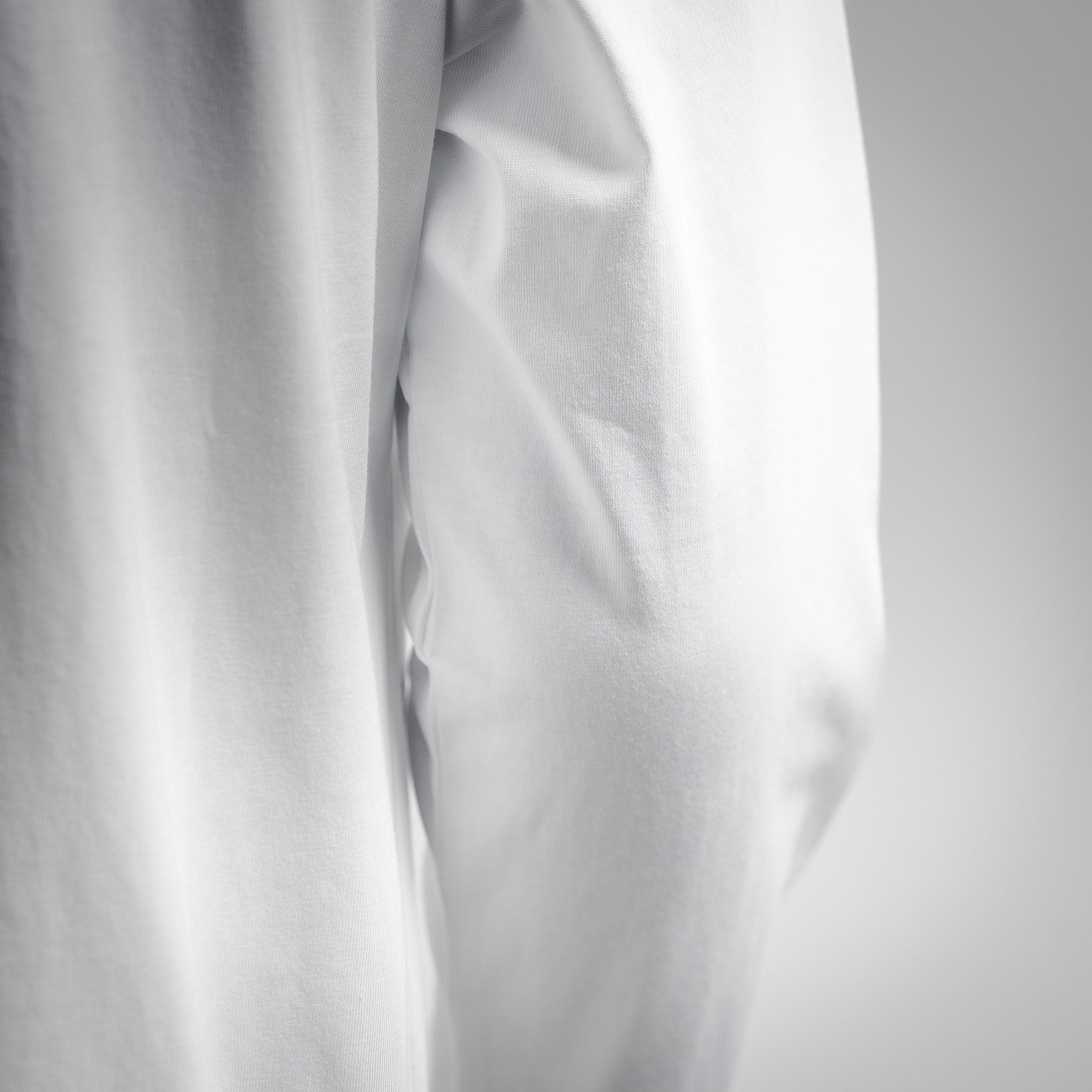 Loe 25fw embroidered shirt