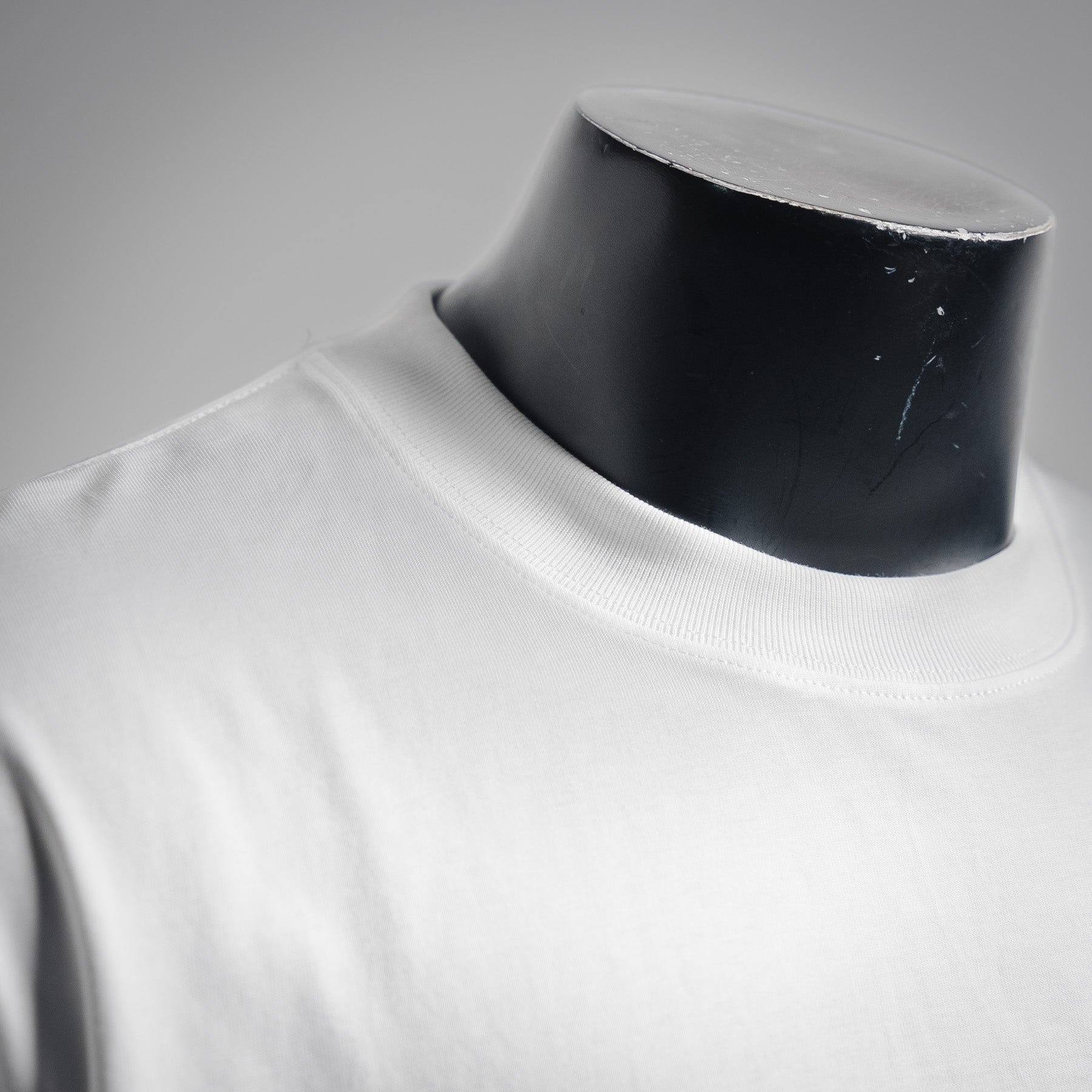 Loe 25fw embroidered shirt