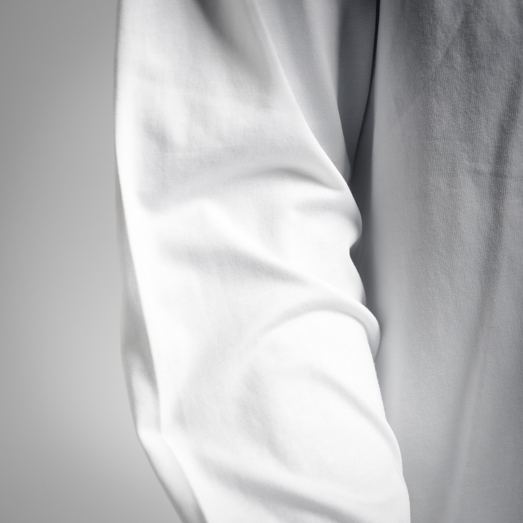 Loe 25fw embroidered shirt