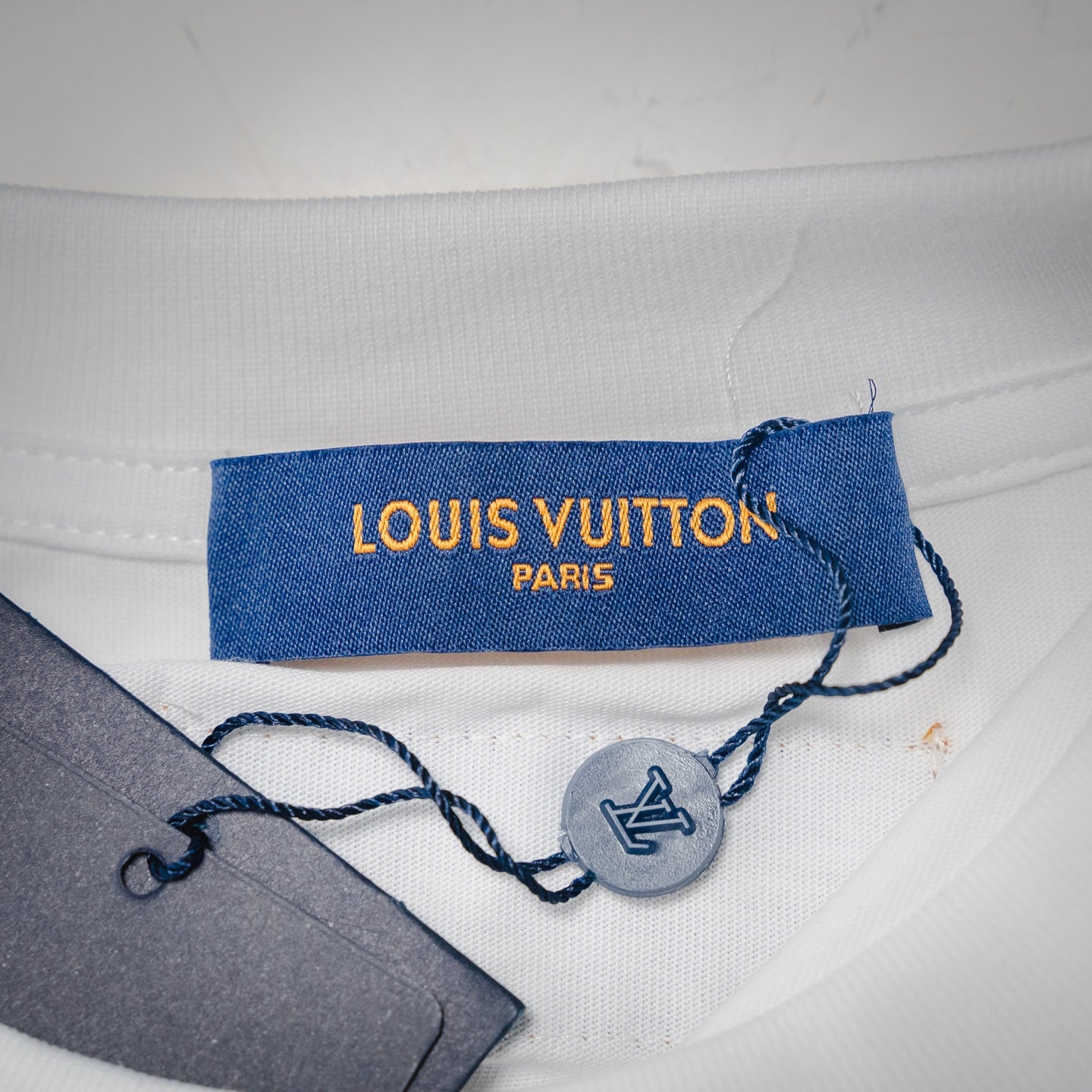 Louis 25fw all-match shirt