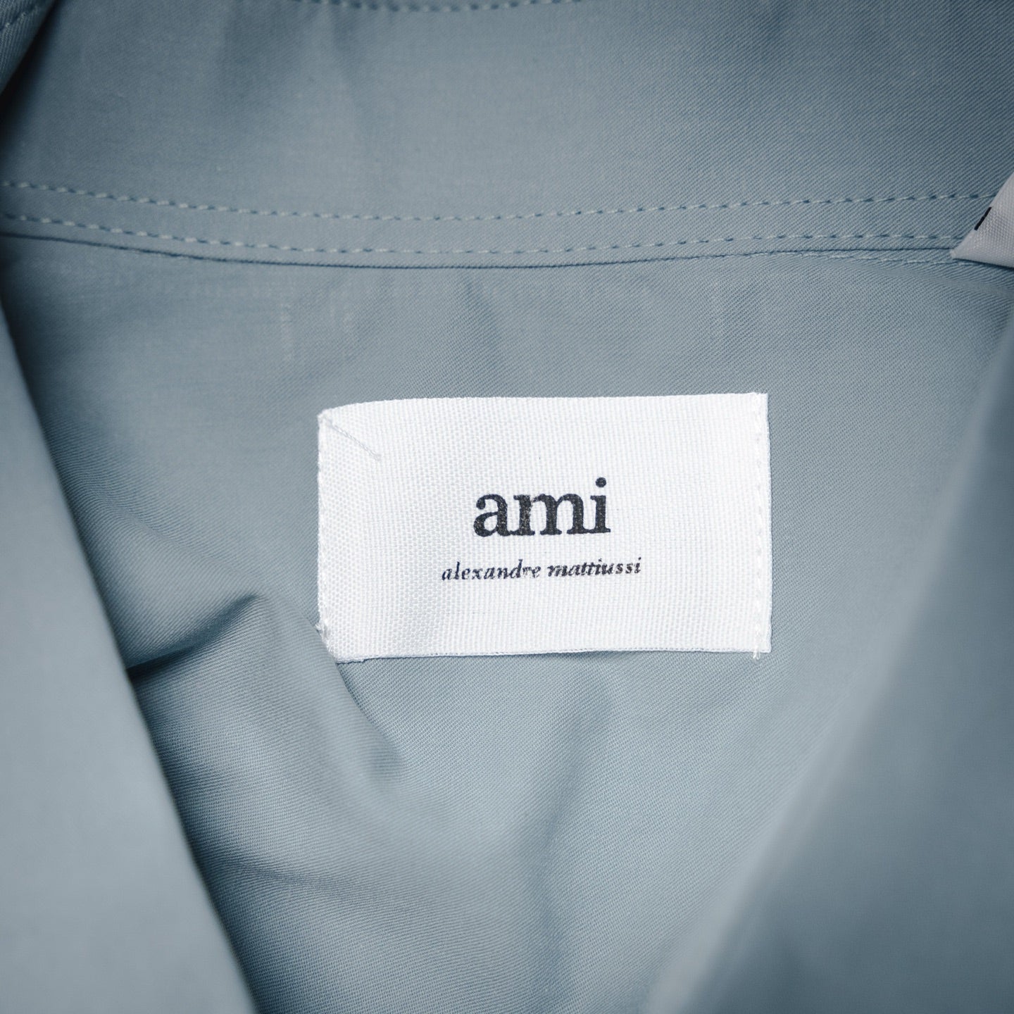Ami 25fw all-match shirt