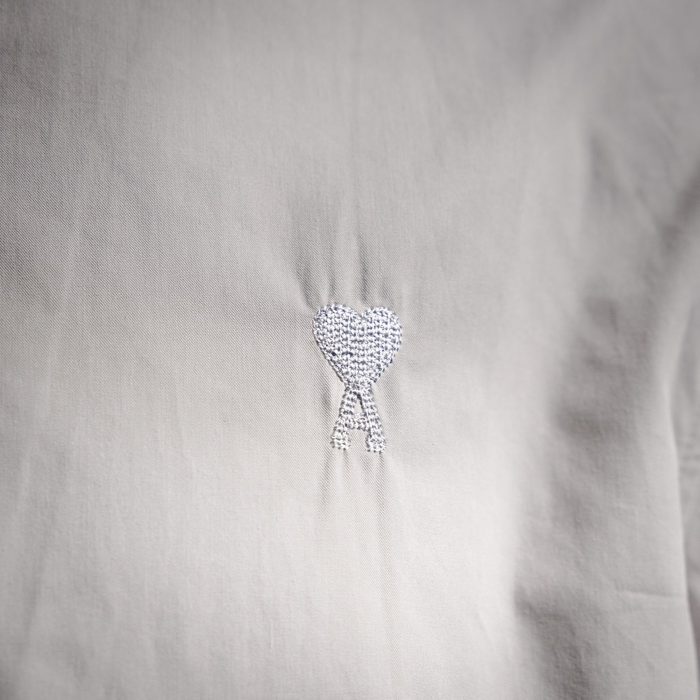 Ami 25fw all-match shirt