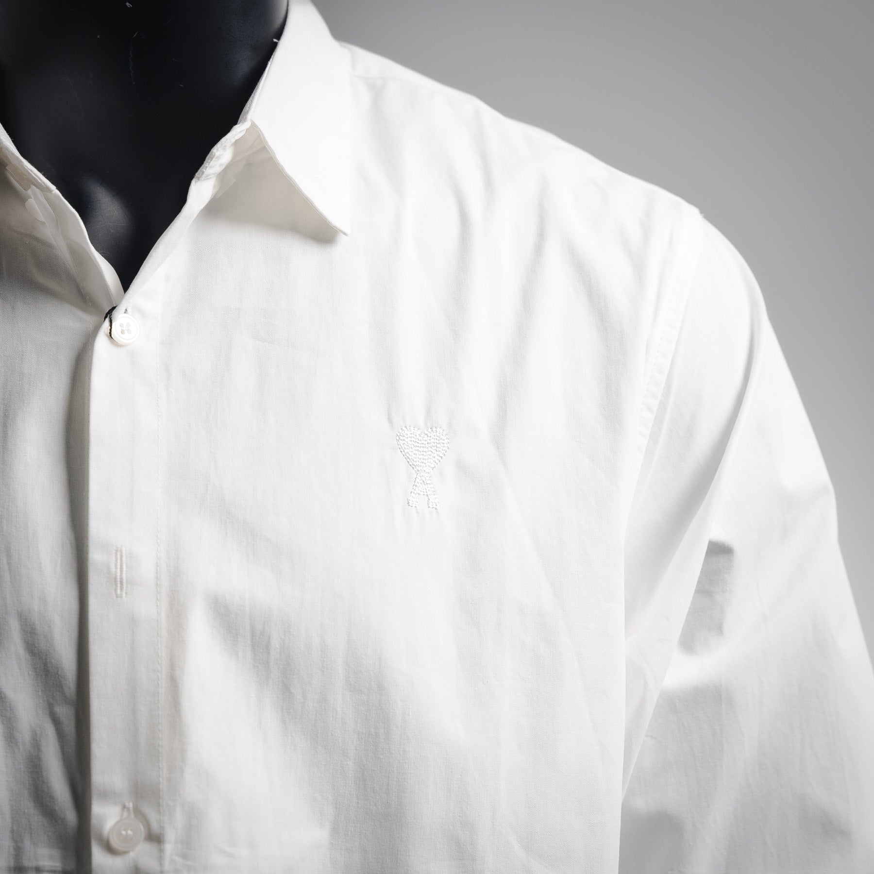 Ami 25fw all-match shirt