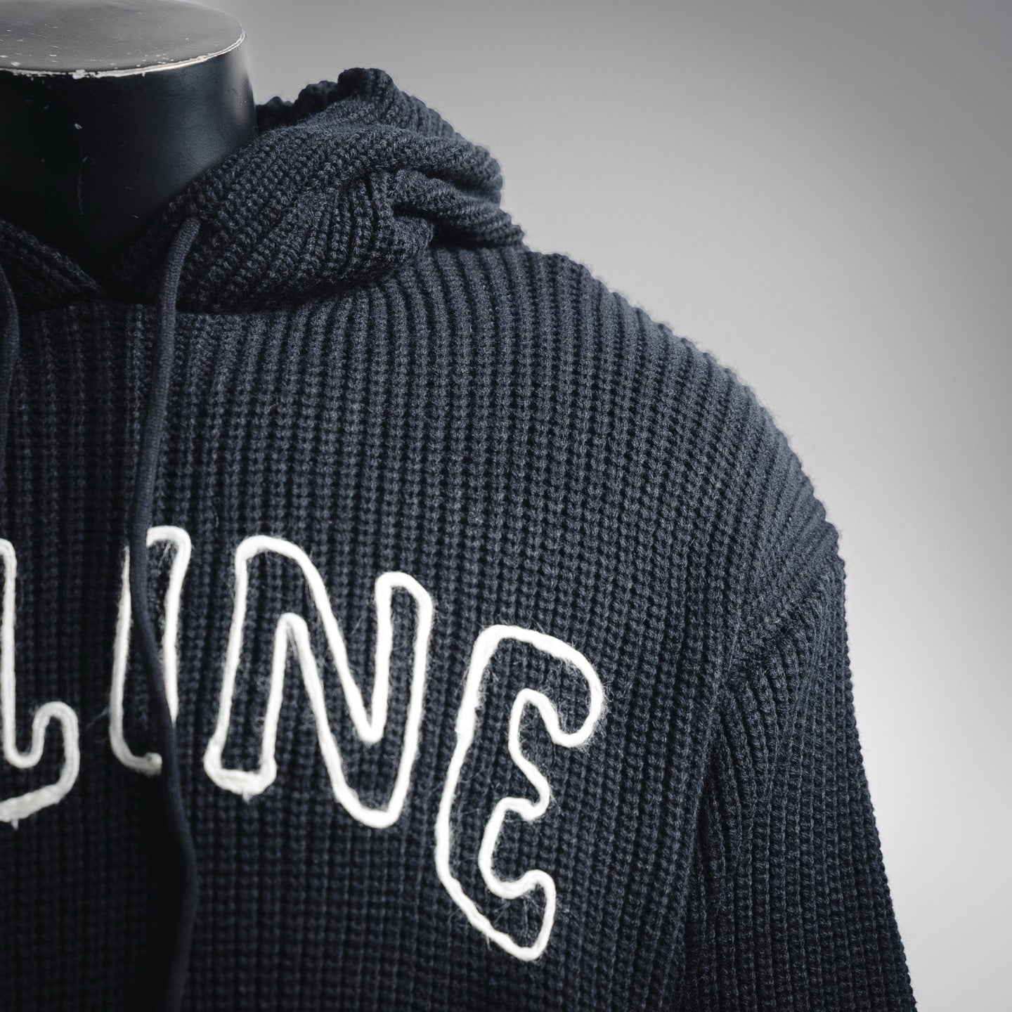 Cel 25fw knitted hoodie