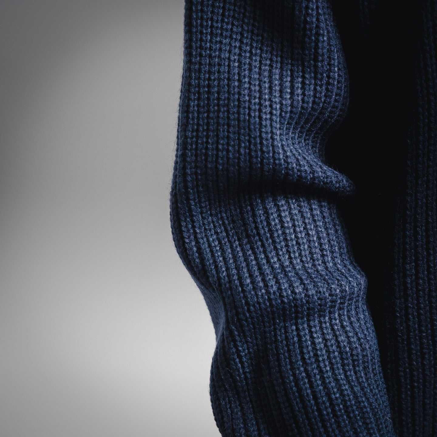 Cel 25fw knitted hoodie