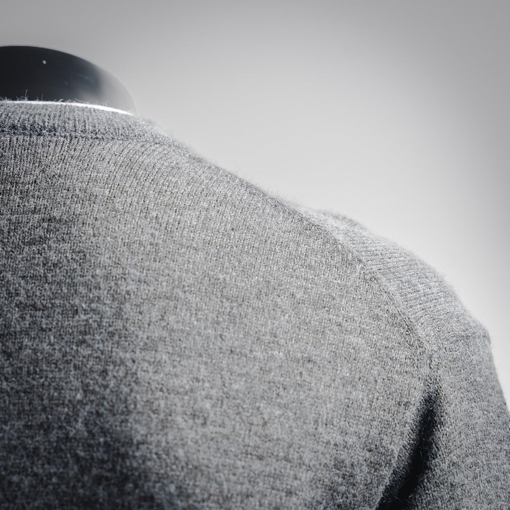 Miu 25fw leisure sweater