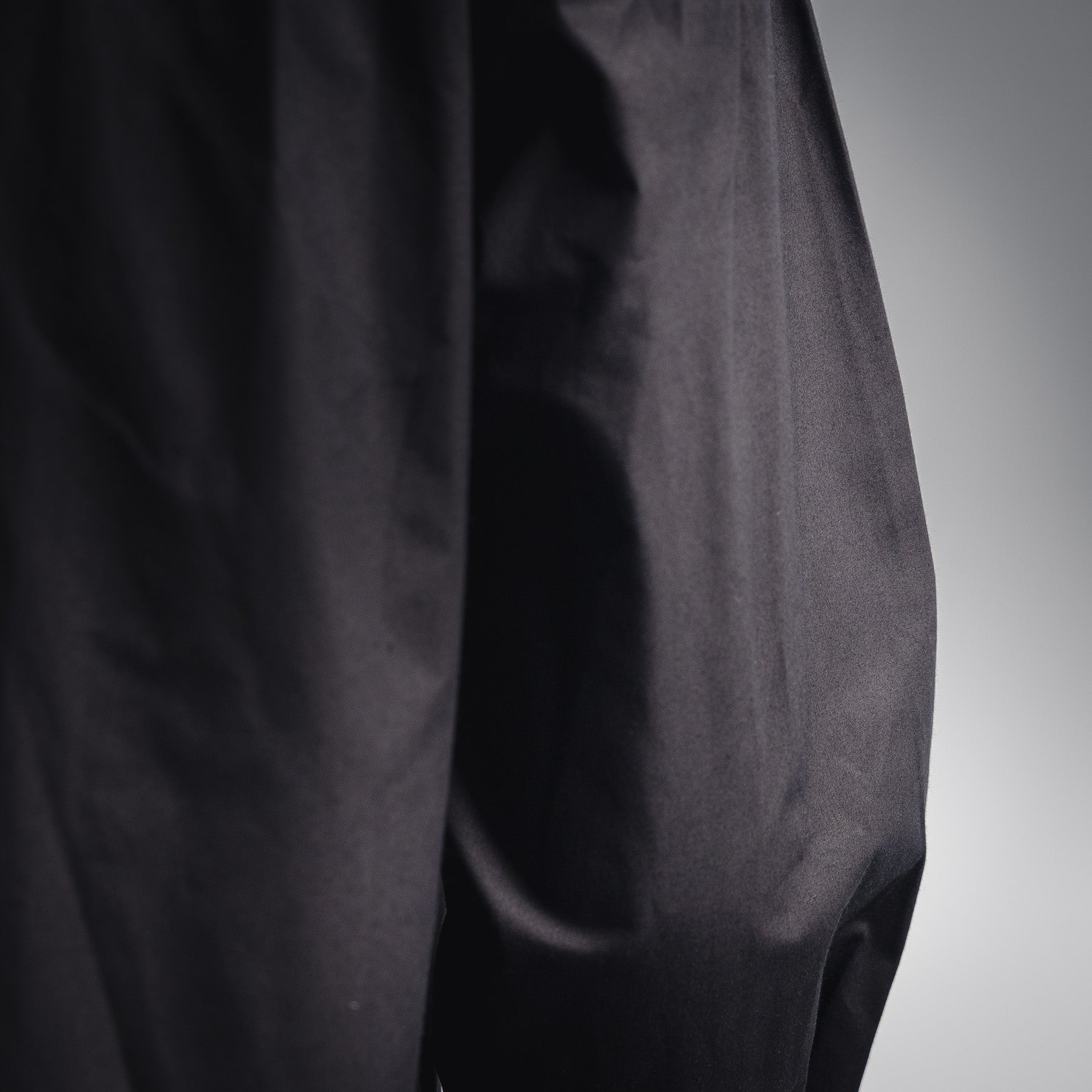 Loe 25fw all-match shirt