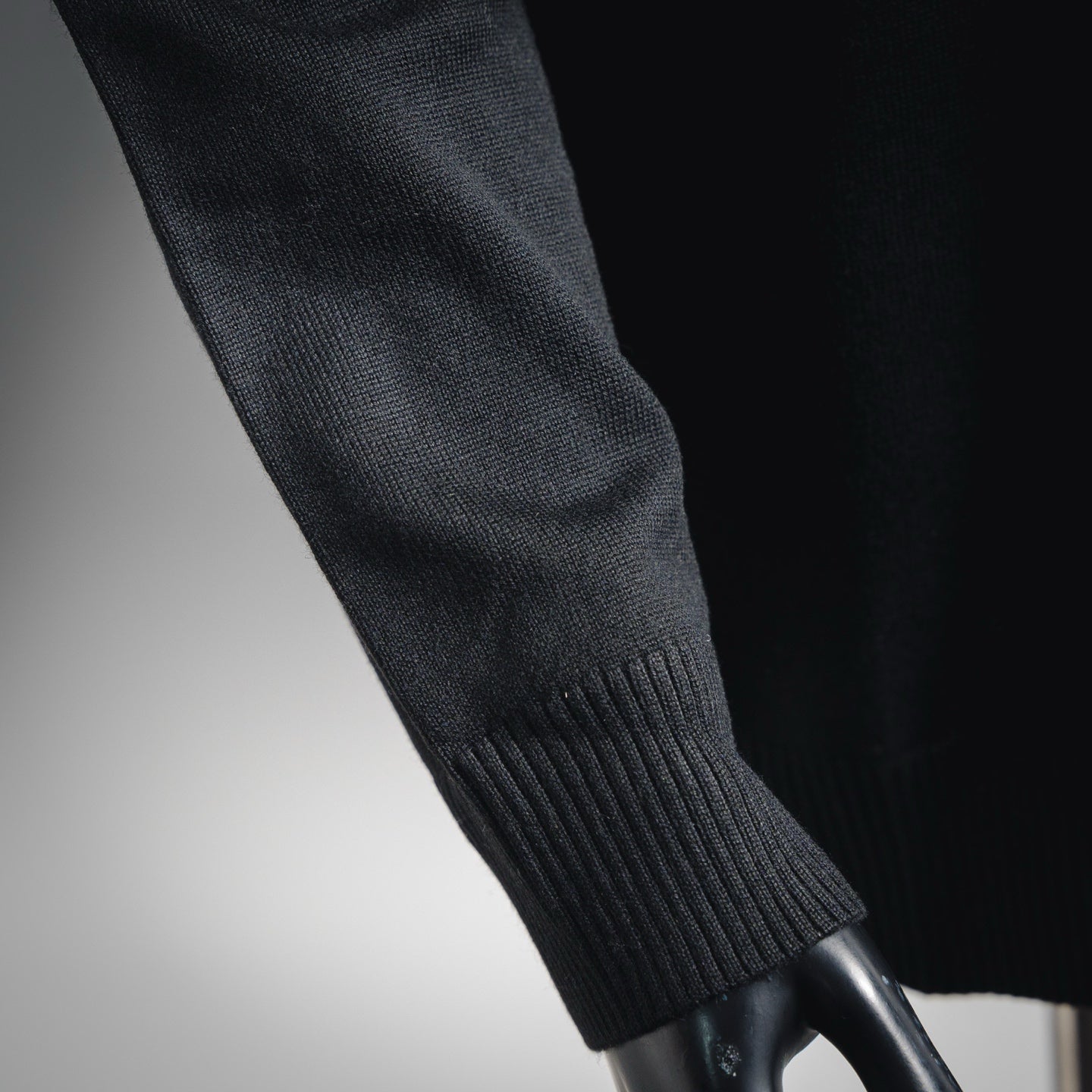 CD 25fw embroidered sweater