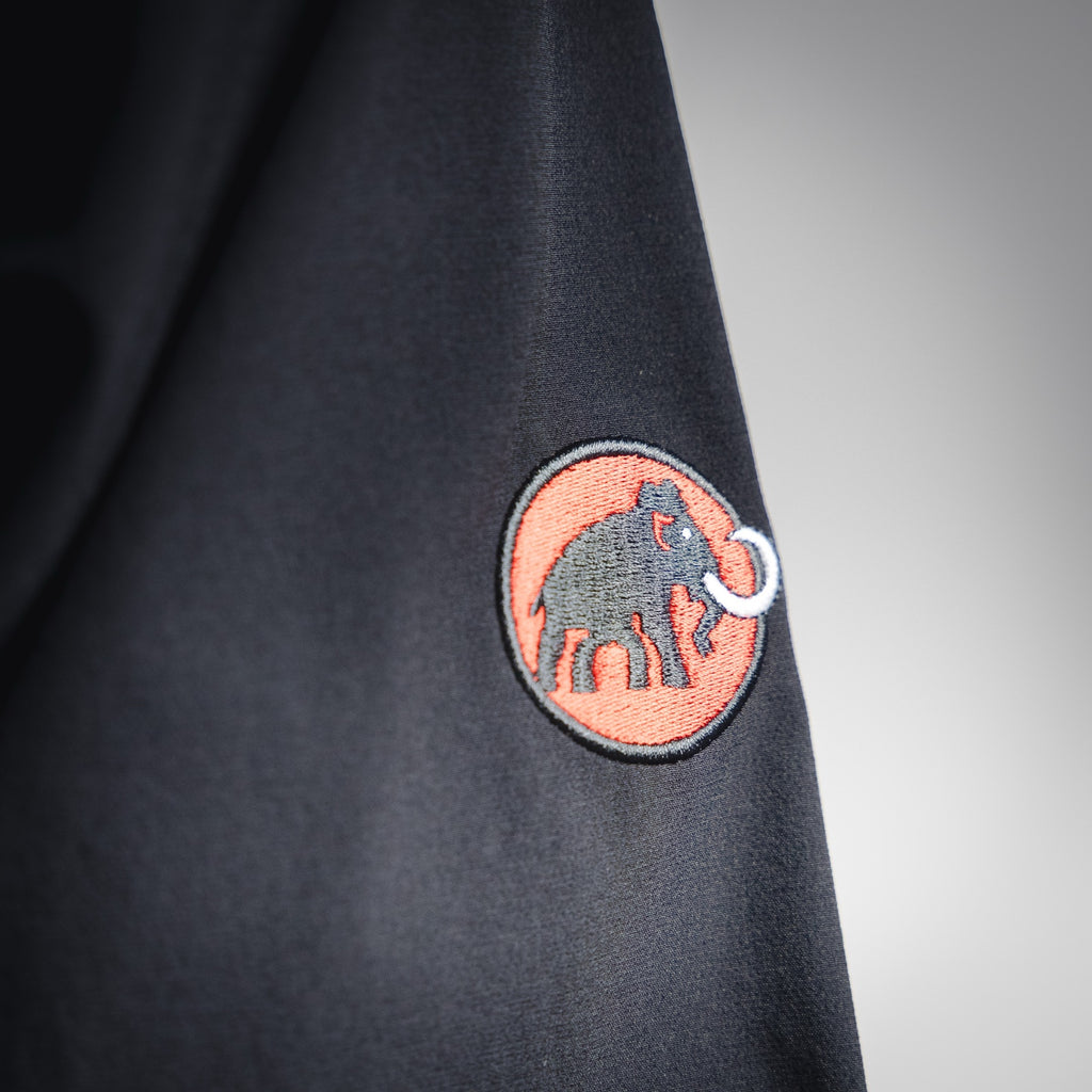 Macu 25fw embroidered jacket