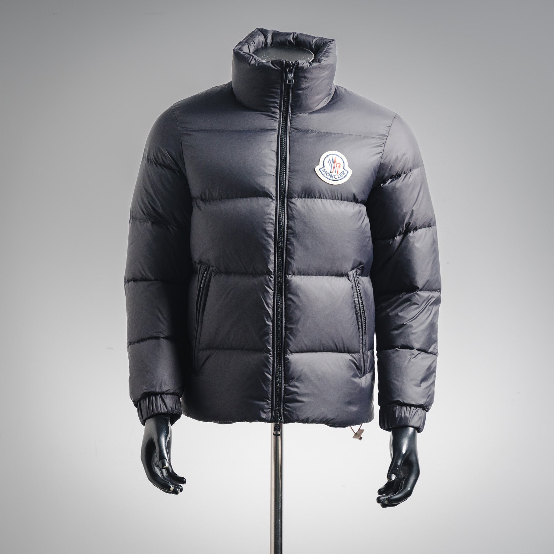Mon 25fw down jacket