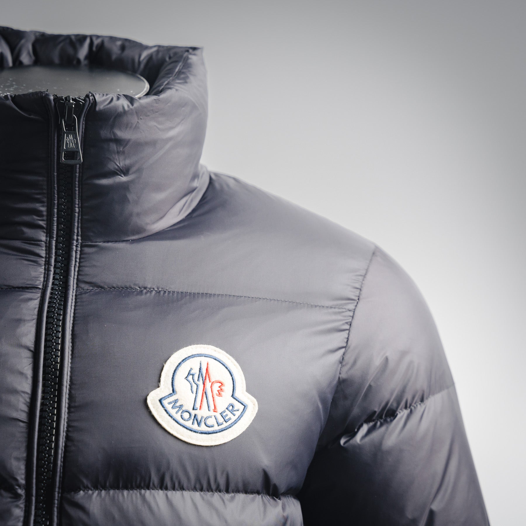 Mon 25fw down jacket