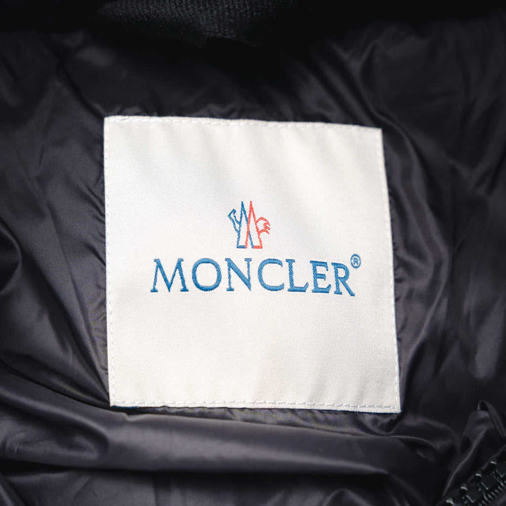 Mon 25fw down jacket