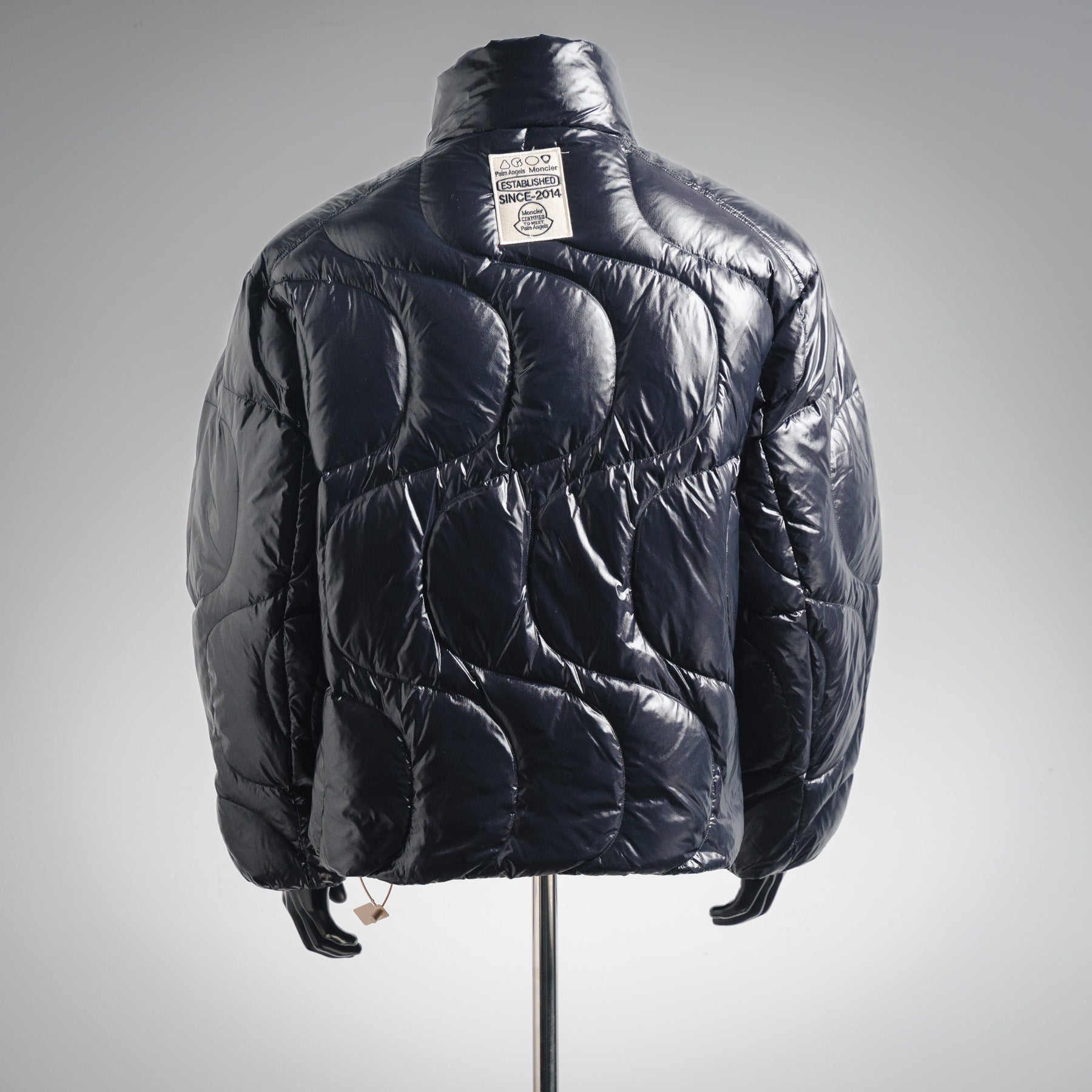 Mon 25fw down jacket