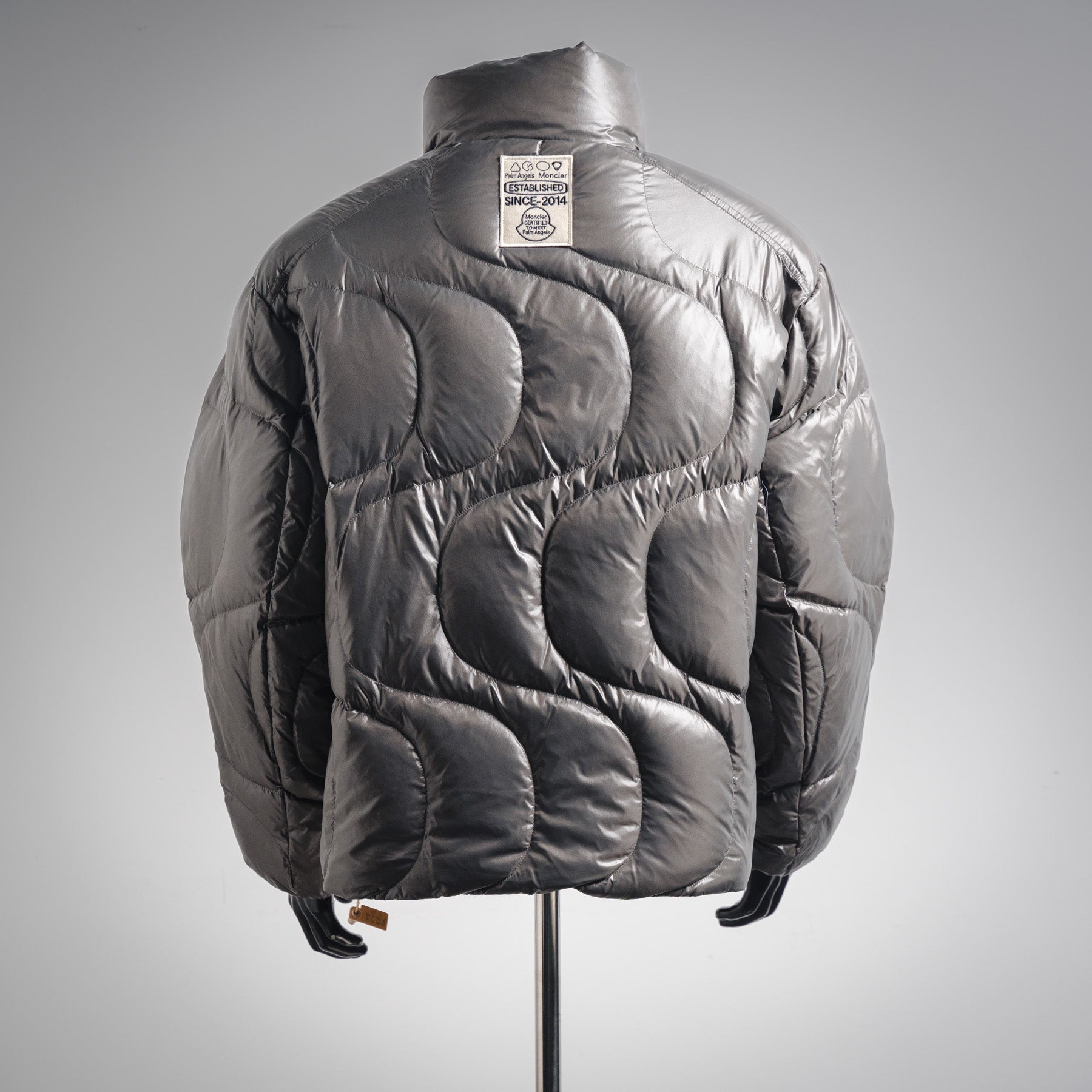 Mon 25fw down jacket