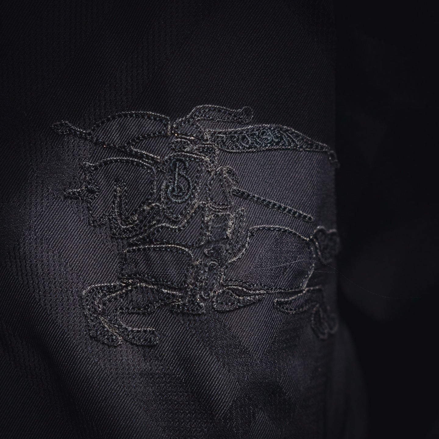 Burbery 25fw embroidered jacket