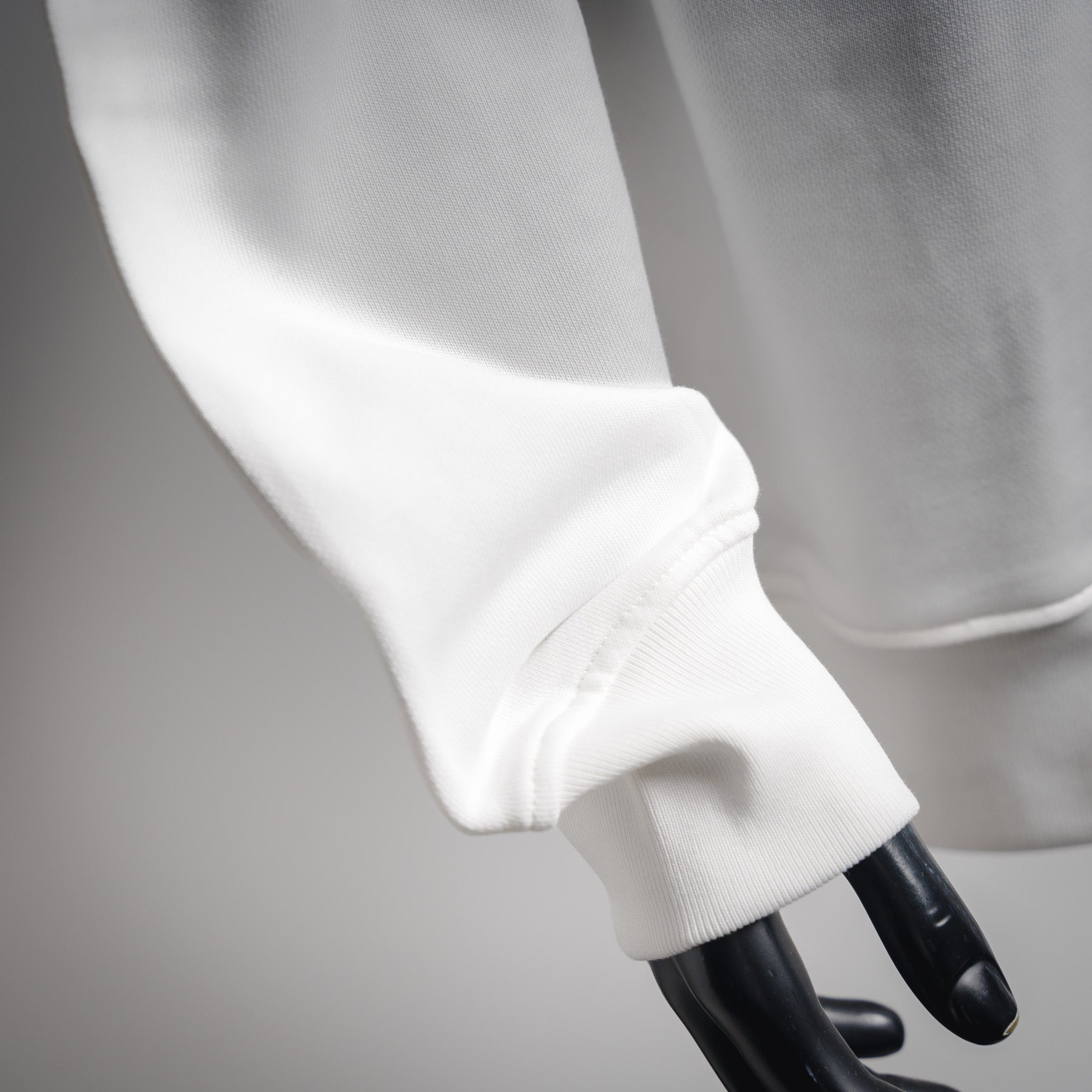 Fend 25fw embroidered shirt