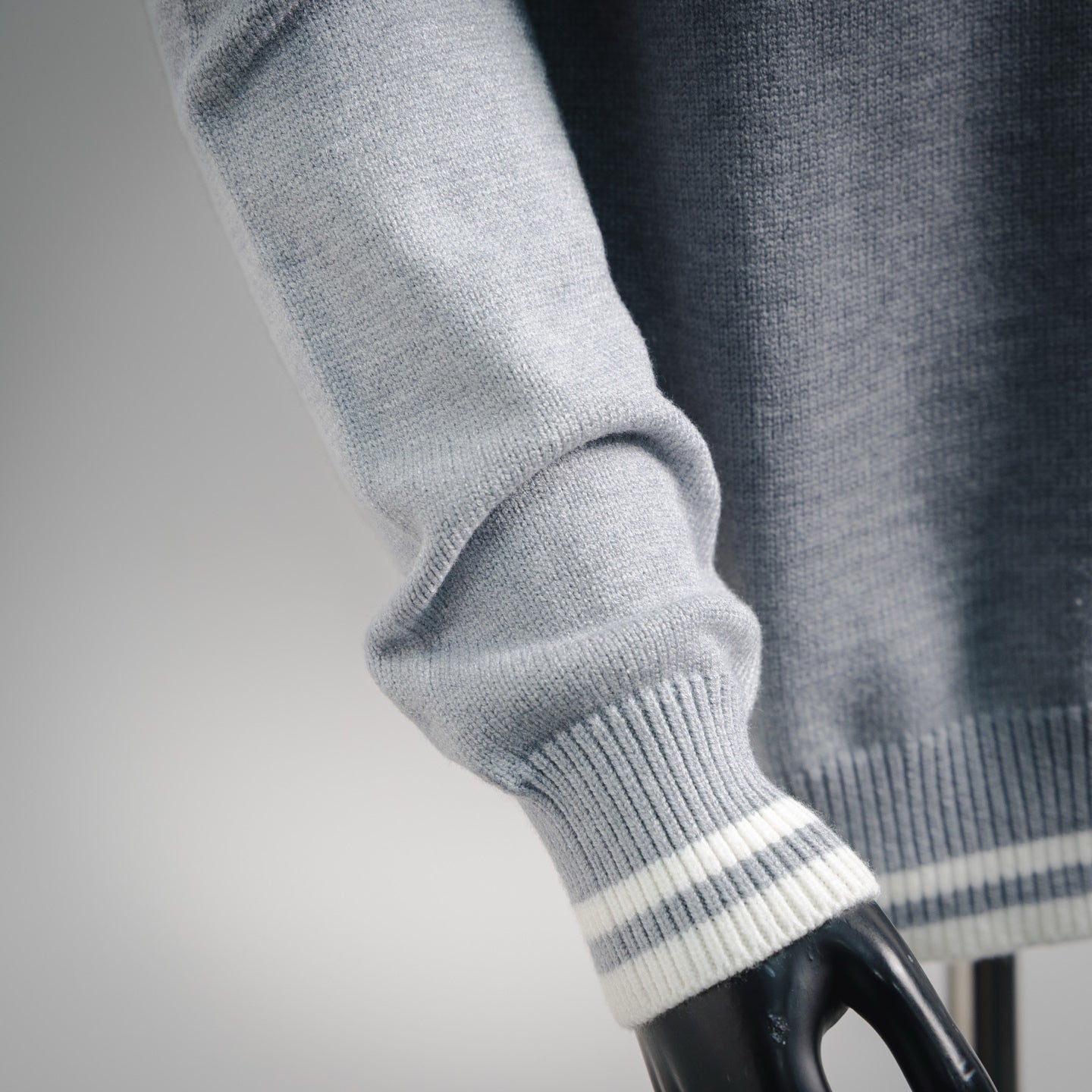 CD 25fw embroidered sweater