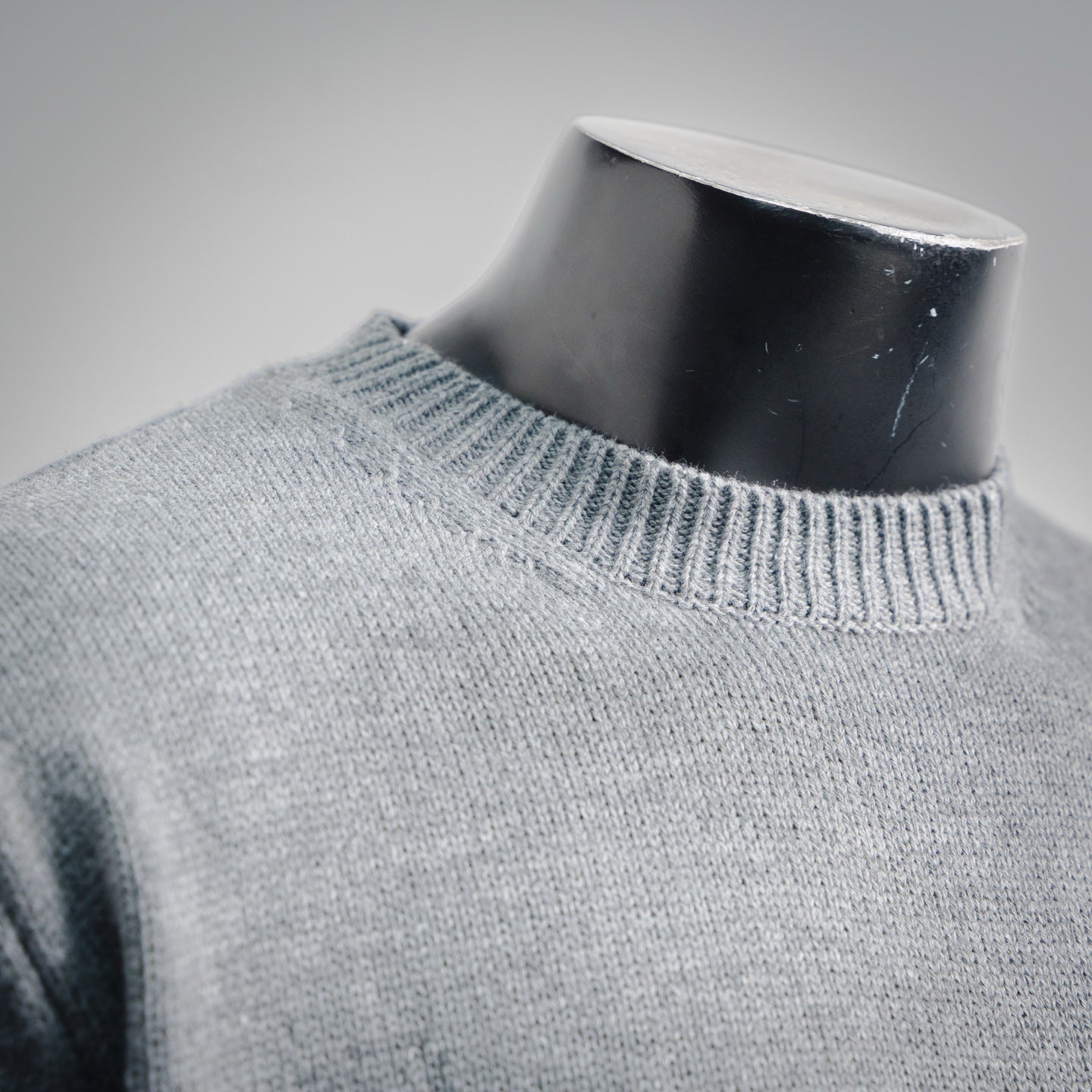 Loe 25fw jacquard sweater